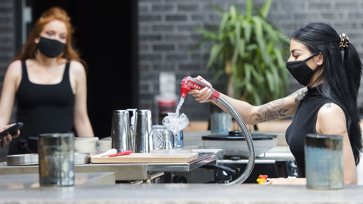 اخبار-تورنتو-قوانین-جدید-انتاریو-و-تورنتو-برای-رستوران‌ها-در-مقابله-با-کرونا