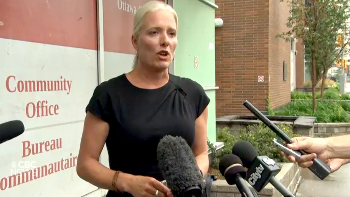 اخبار-کانادا-آغاز-تحقیقات-جنایی-واحد-ضد-نفرت-پلیس-علیه-مردی-که-در-دفتر-وزیر-داد-و-فریاد-کرده-بود