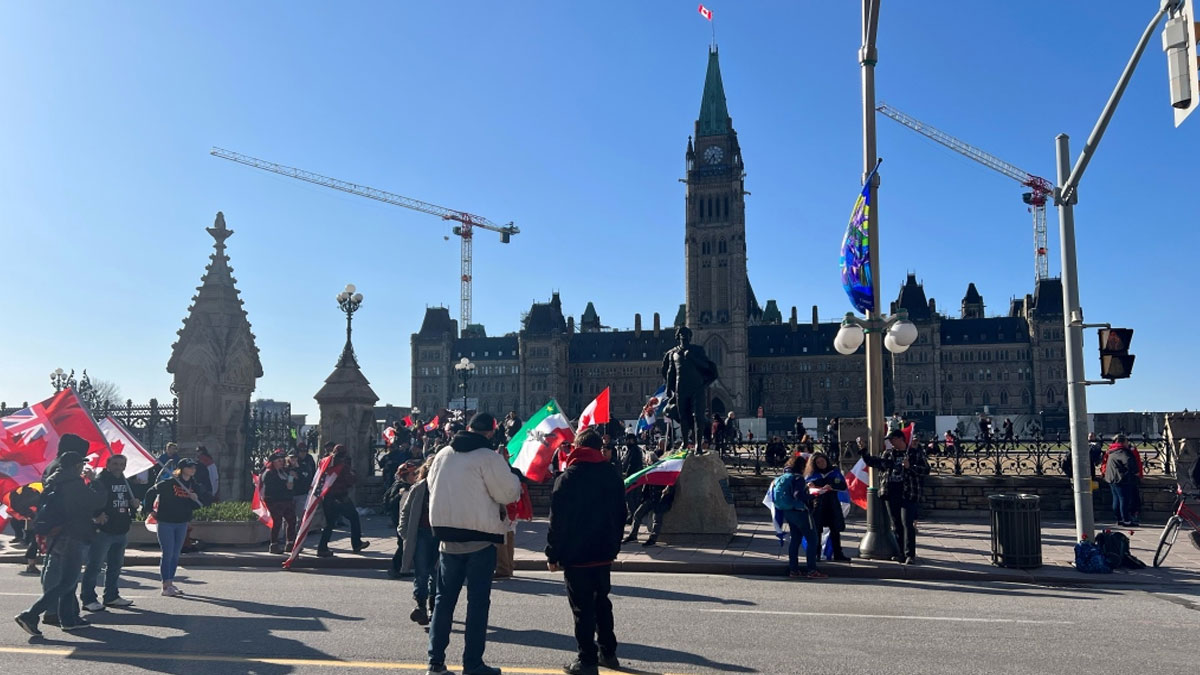 خبر-کانادا-گزارش-کامل-سه-روز-اشغال-اتاوا-پایتخت-تظاهرات-کنندگان-موتورسوار-بازداشت-جریمه-کلیسا-ایران