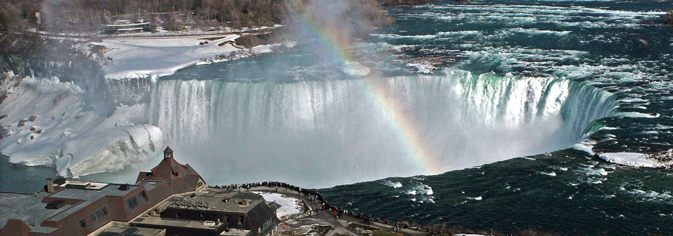 بر فراز نیاگارا