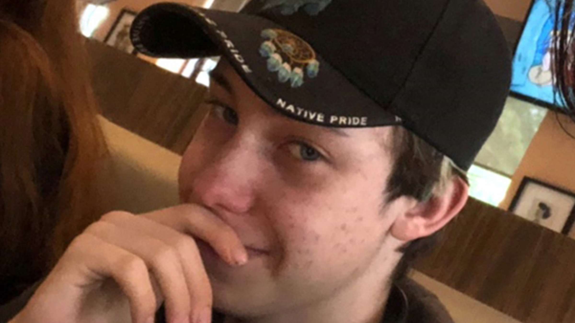 اخبار-تورنتو-دانش‌آموز-14-ساله-جلوی-مدرسه-و-چشمان-مادرش-با-کارد-به-قتل-رسید