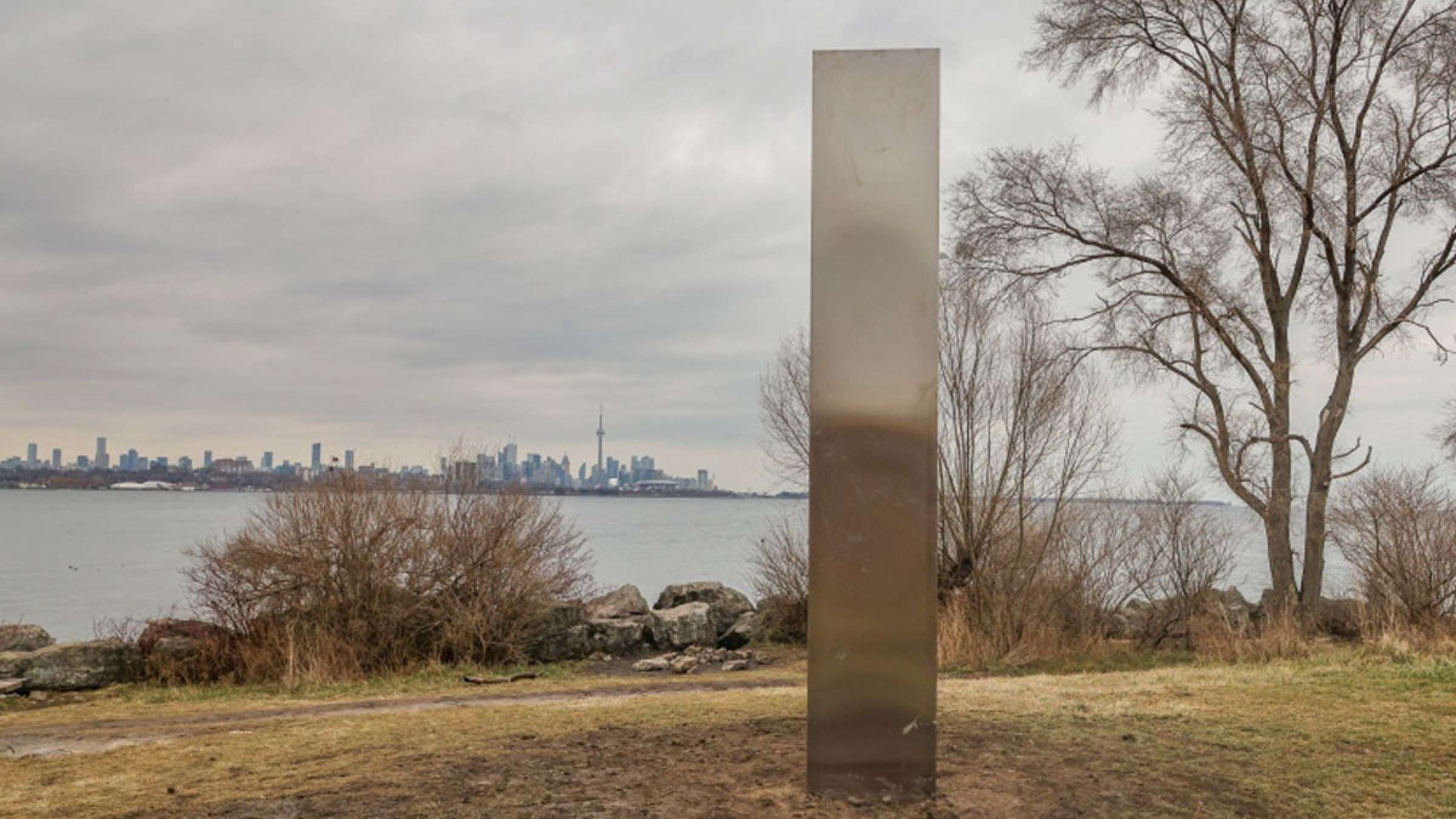 اخبار-تورنتو-مونولیت-اسرارآمیز-سر-از-تورنتو-درآورد اخبار-تورنتو-مونولیت-اسرارآمیز-سر-از-تورنتو-درآورد