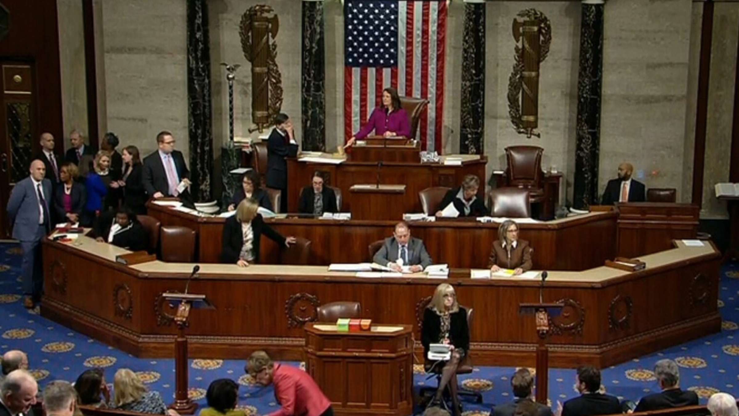 اخبار-جهان-مجلس-نمایندگان-ترامپ-را-در-هر-دو-مورد-استیضاح-کرد اخبار-جهان-مجلس-نمایندگان-ترامپ-را-در-هر-دو-مورد-استیضاح-کرد