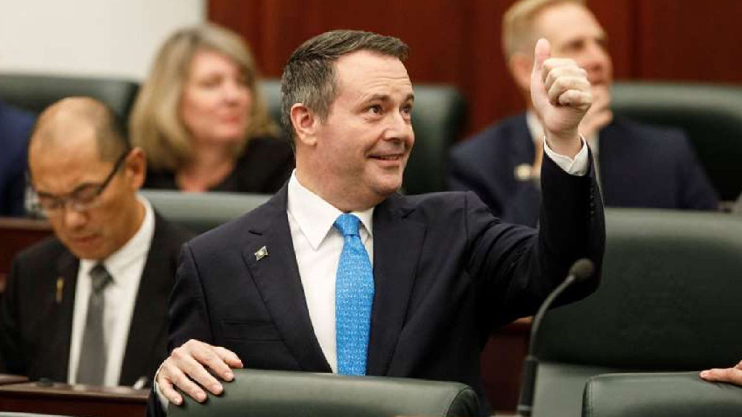 اخبار-کانادا-آلبرتا-مالیات-شرکتها-را-کاهش-و-بقیه-را-افزایش-داد اخبار-کانادا-آلبرتا-مالیات-شرکتها-را-کاهش-و-بقیه-را-افزایش-داد