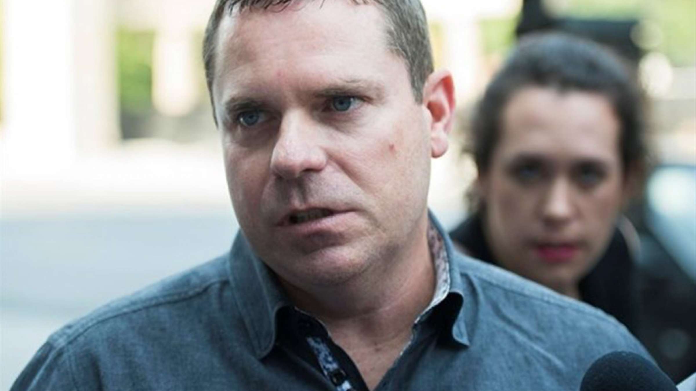 اخبار-کانادا-درگیری-میان-بومیان-و-شهردار-شهر-اوکا-کبک-در-خرید-زمین-شهردار