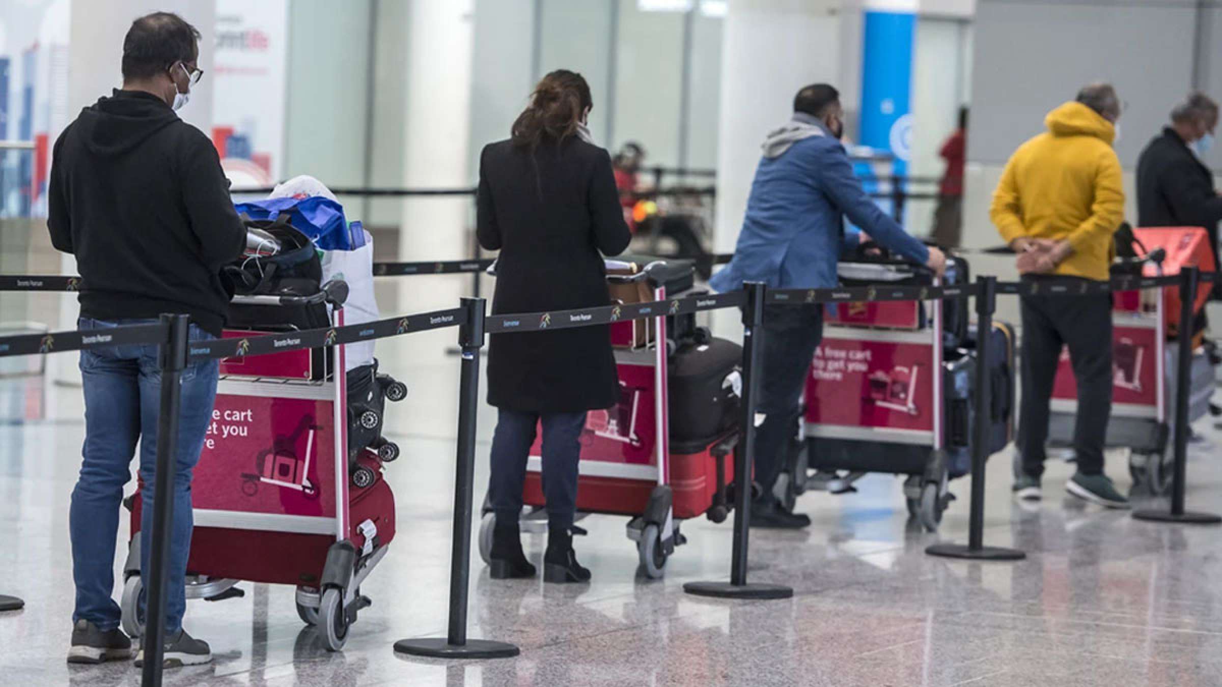 اخبار-کانادا-فرودگاهها-باز-۳۰-مسافران-به-هتل-نمی-روند-دولت-سو-مسافرت-داخلی-تابستان اخبار-کانادا-فرودگاهها-باز-۳۰-مسافران-به-هتل-نمی-روند-دولت-سو-مسافرت-داخلی-تابستان