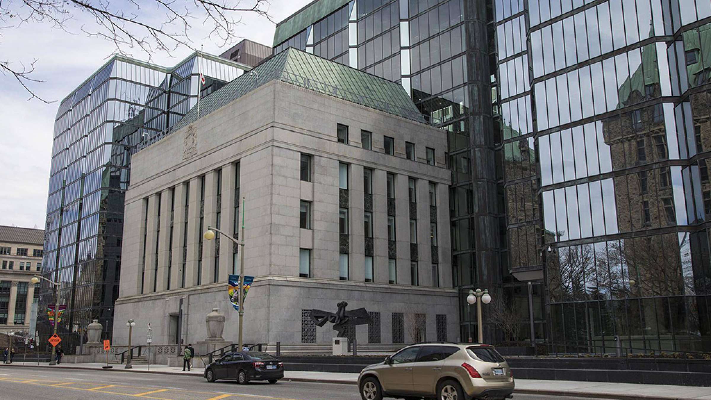 اخبار-کانادا-فشارها-برای-کاهش-نرخ-بهره-افزایش-یافت