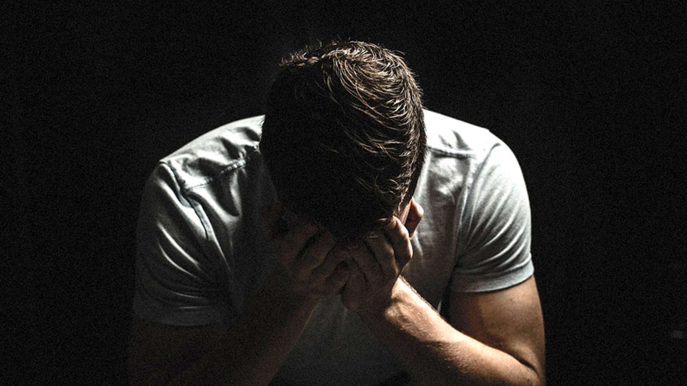 بیمه-رحیمیان-احساسات-و-بیان-آن بیمه-رحیمیان-احساسات-و-بیان-آن