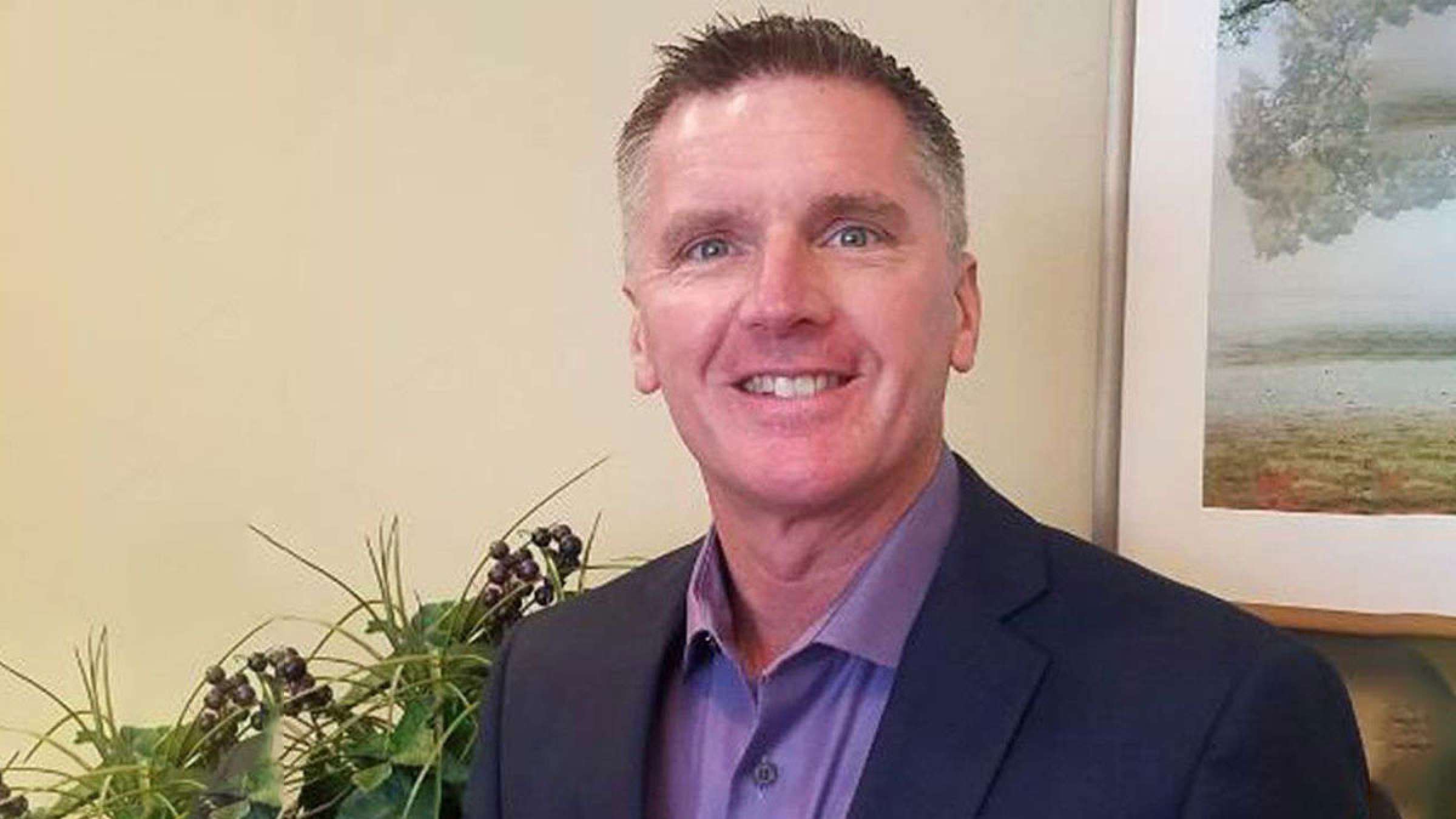 خبر-آمریکا-این-دندانپزشک-به-خاطر-شکستن-عمدی-دندان-بیماران-پول-سازی-دستگیر-محکوم