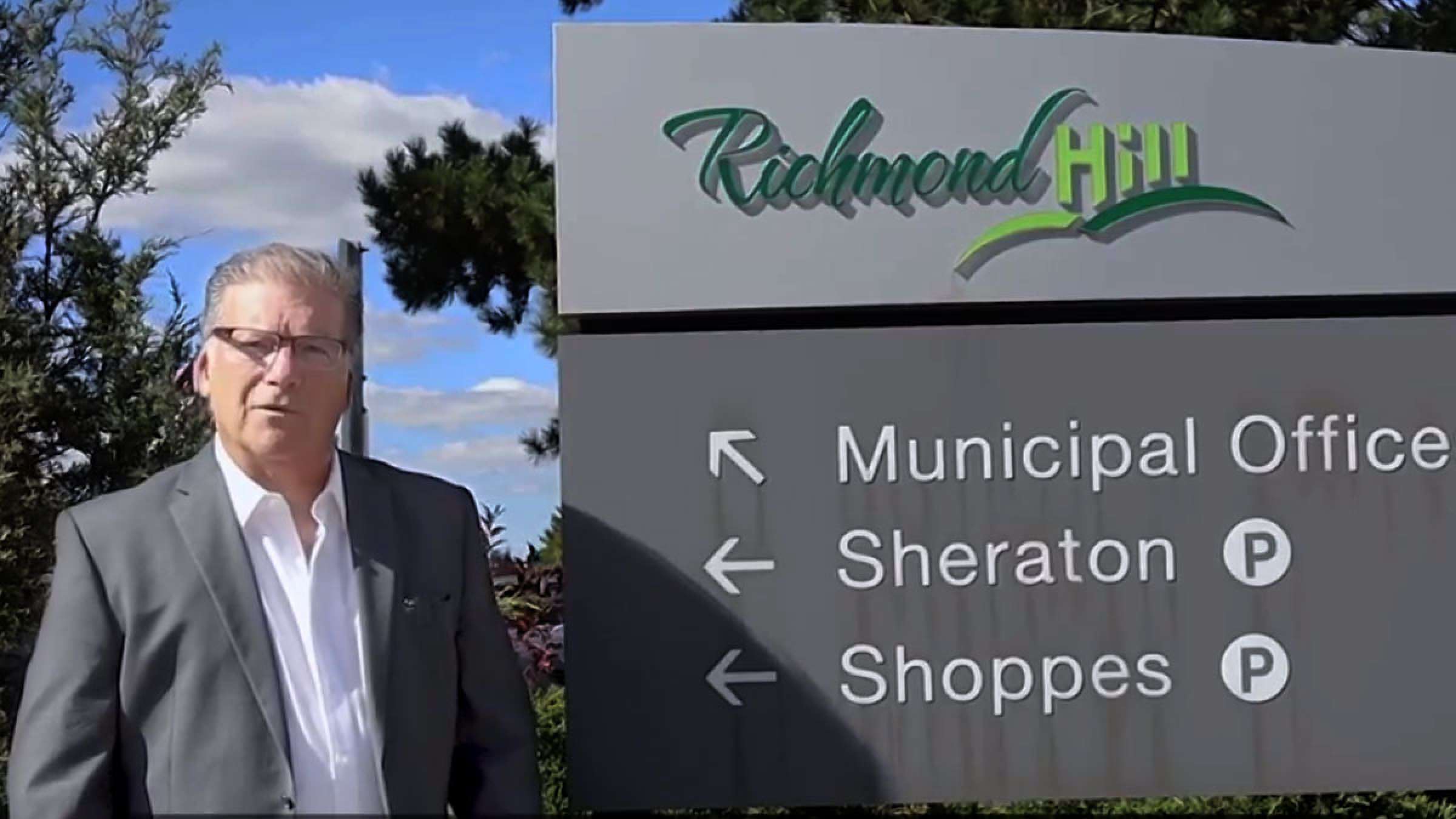 خبر-تورنتو-کارمین-پررلی-من-شهردار-ریچموندهیل-ساکنان-پیشرفت-خدمات-کمترین-مالیات-کار خبر-تورنتو-کارمین-پررلی-من-شهردار-ریچموندهیل-ساکنان-پیشرفت-خدمات-کمترین-مالیات-کار