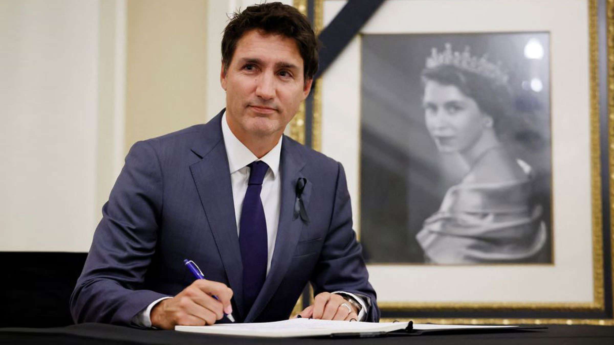 خبر-کانادا-اختلاف-استان-استرالیا-نیوزیلند-بریتانیا-تعطیل-مرگ-ملکه-ترودو-دوشنبه-کبک-انتاریو خبر-کانادا-اختلاف-استان-استرالیا-نیوزیلند-بریتانیا-تعطیل-مرگ-ملکه-ترودو-دوشنبه-کبک-انتاریو