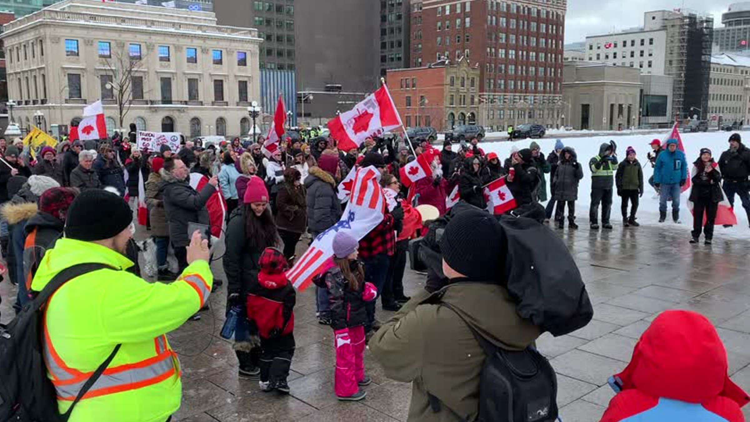 خبر-کانادا-صدها-اشغال-کننده-اتاوایی-مجددا-مقابل-مجلس-فدرال-را-اشغال-کردند خبر-کانادا-صدها-اشغال-کننده-اتاوایی-مجددا-مقابل-مجلس-فدرال-را-اشغال-کردند