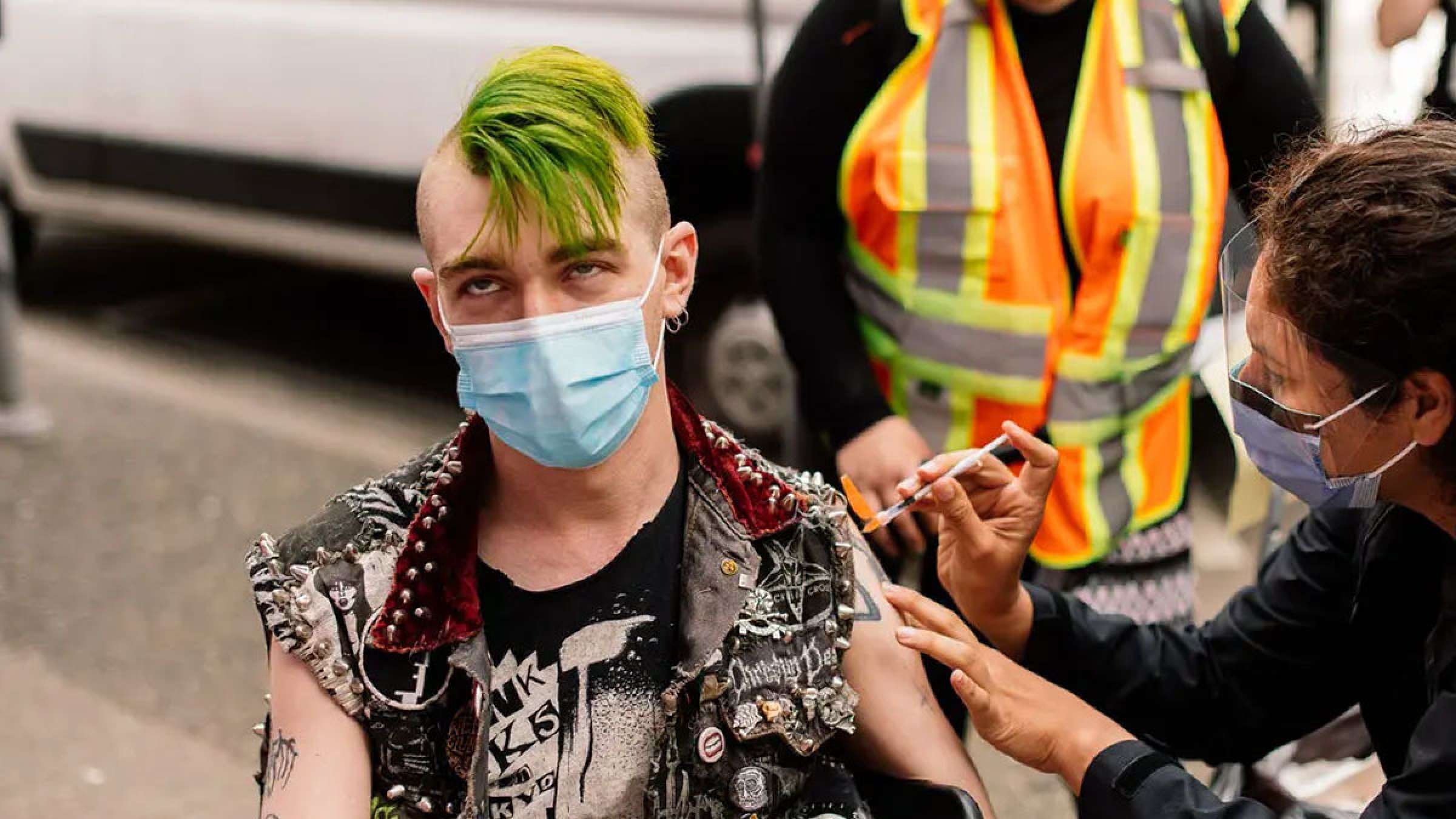 خبر-کانادا-فورد-ماسک-ها-زود-برداشته-نمی-شوند-لوگو-بازگشایی-کبک-رکوردشکنی-بیماران-بریتیش-کلمبیا خبر-کانادا-فورد-ماسک-ها-زود-برداشته-نمی-شوند-لوگو-بازگشایی-کبک-رکوردشکنی-بیماران-بریتیش-کلمبیا