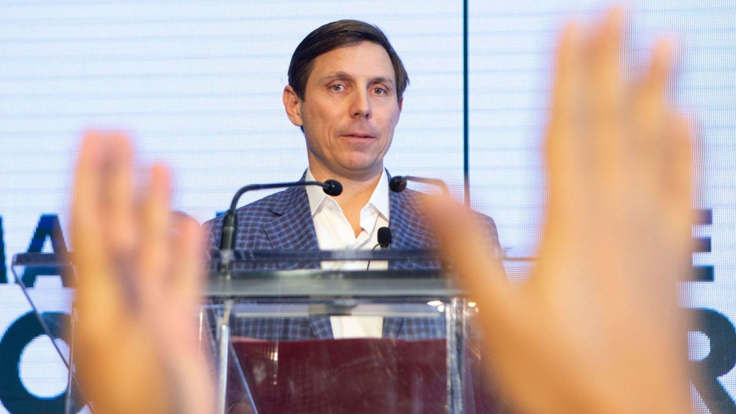 خبر-کانادا-محافظه-کاران-پاتریک-براون-نامزدی-رهبری-حزب-رد-صلاحیت-بیداد-فساد-سیاسی