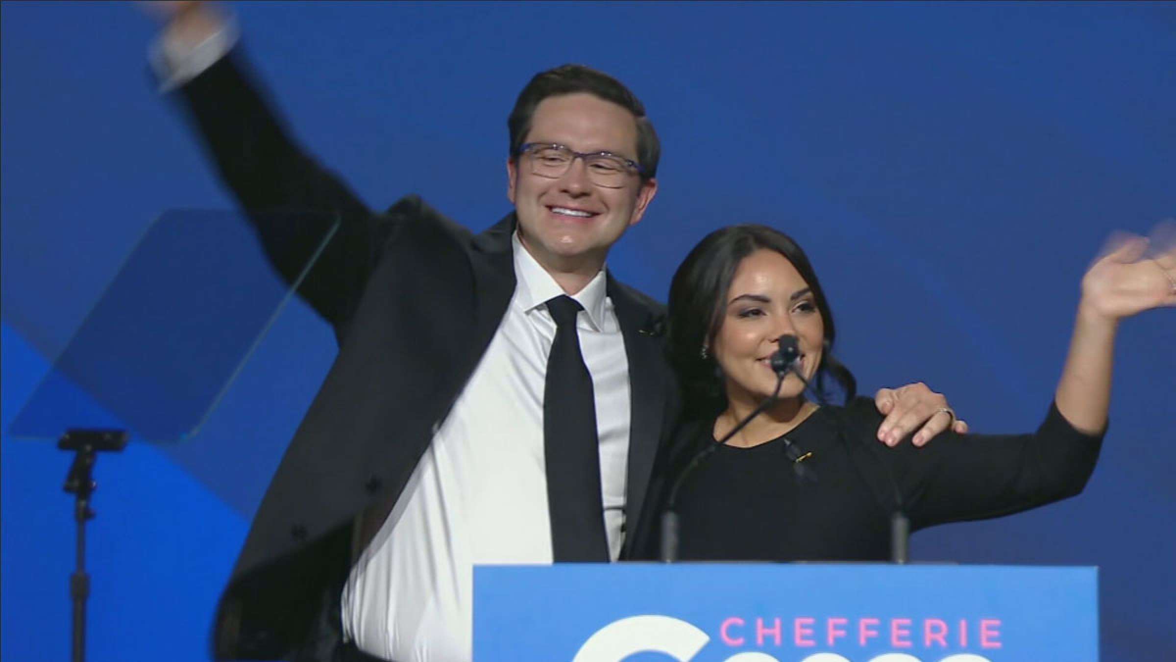 خبر-کانادا-پی-یر-پولیور-با-فاصله-بسیار-زیاد-رهبر-محافظهکاران-فدرال-شد خبر-کانادا-پی-یر-پولیور-با-فاصله-بسیار-زیاد-رهبر-محافظهکاران-فدرال-شد