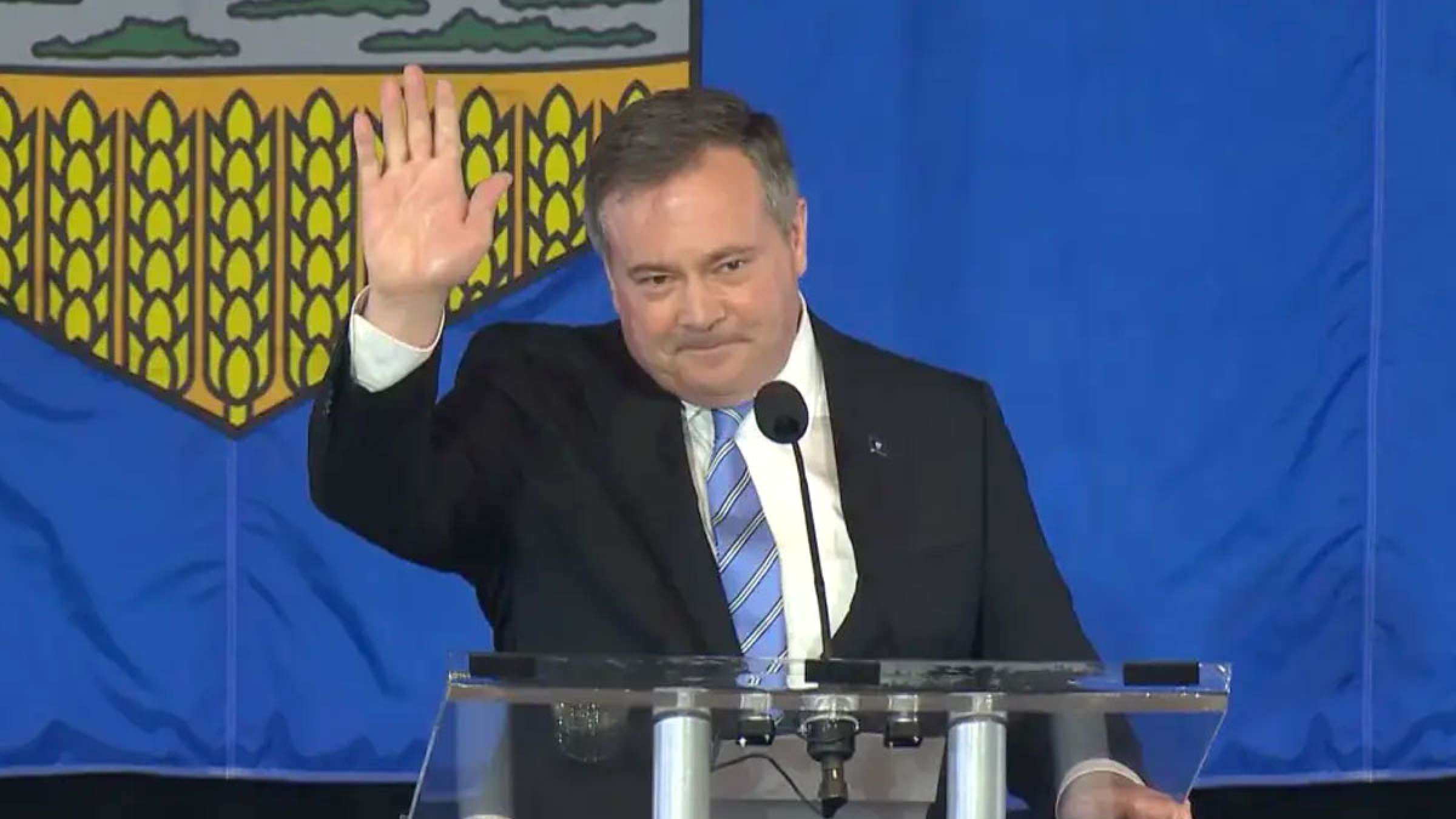 خبر-کانادا-کودتایی-پیروزی-غیر-مستقیم-جیسون-کنی-نخست-وزیر-آلبرتا-رای-اعتماد-حزب-رهبری-استعفا