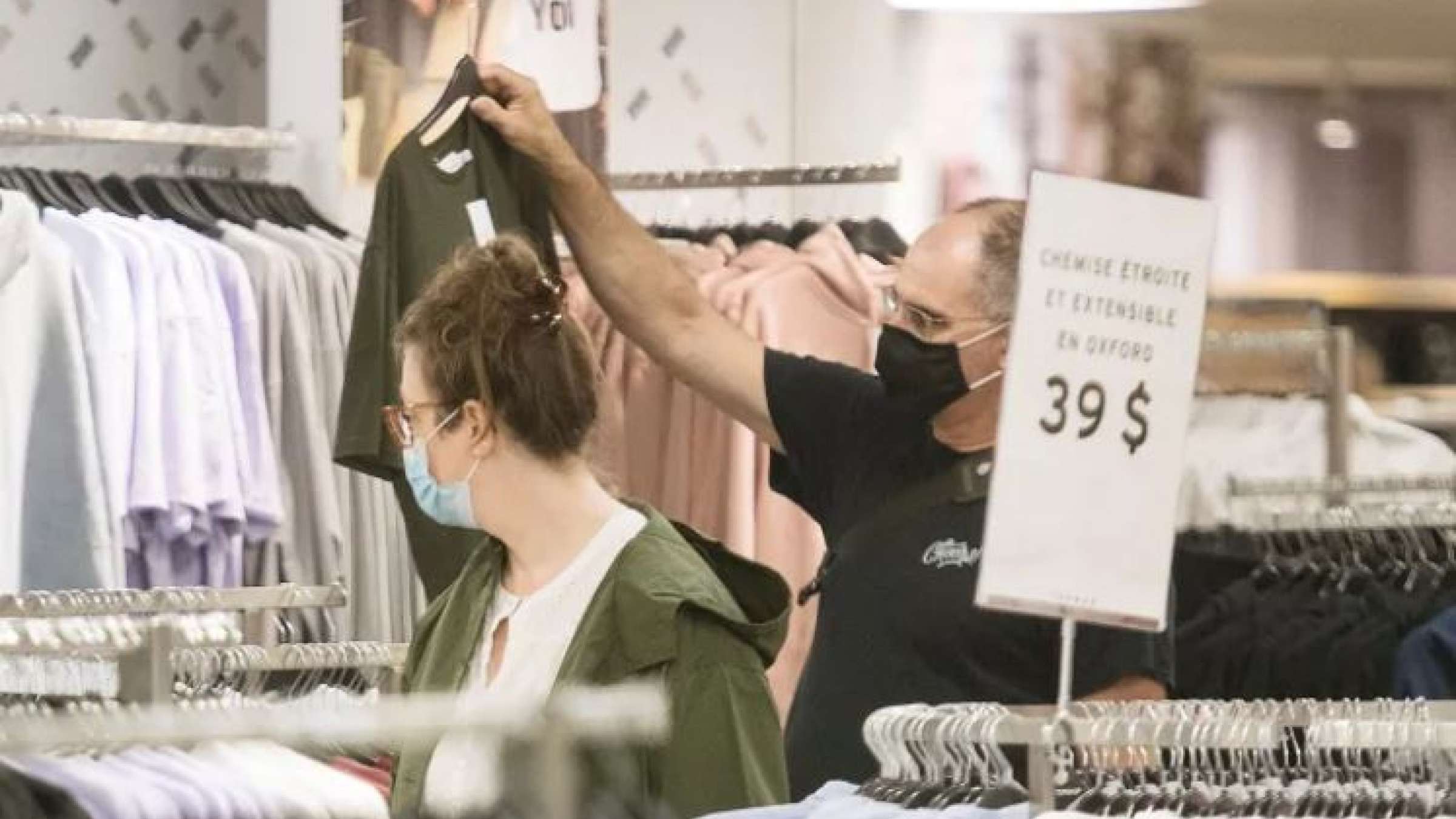 رشد-مداوم-خرده-فروشی-و-رفع-تدریجی-بالای-کرونا-از-اقتصاد-کانادا-خرده-فروشی-آنلاین-در-کانادا-در- حال-گسترش-است