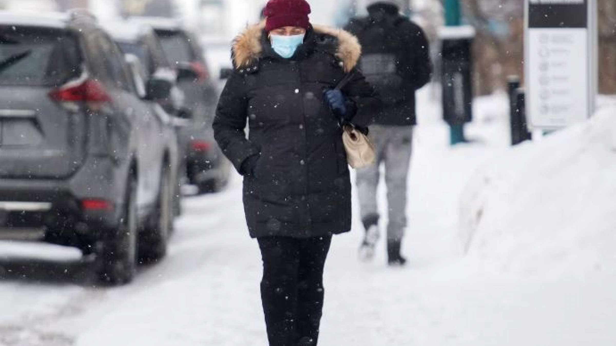 سرنوشت-گذرنامه-واکسن-در-کانادا-چه-خواهد-شد-درخواست-مقامات-دولتی-از-مردم-کانادا-برای-توقف-مقایسه-بین- واکسن-‌های-کرونا