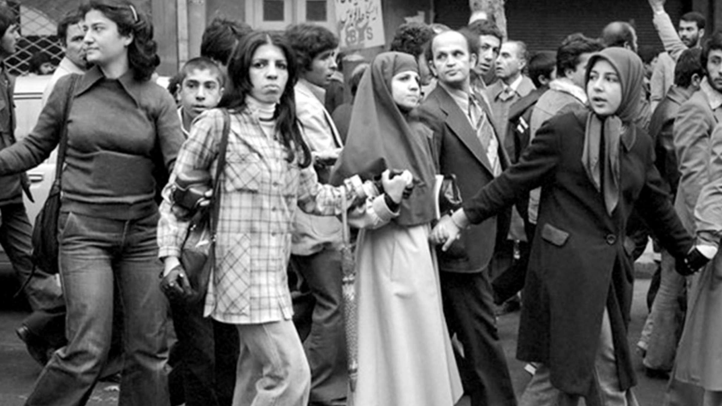 1-عمومی-ضیائیان-تغییر-بزرگ-35-نفتُ-کی-بُرد-آمریکا-گازُ-کی-بُرد-شوروی