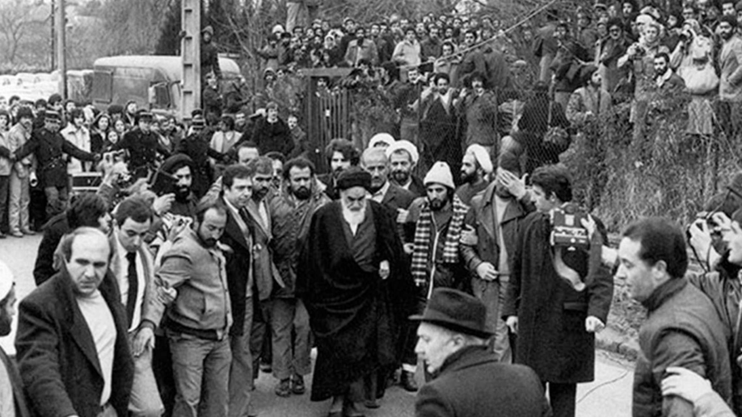 3-عمومی-ضیائیان-تغییر-بزرگ-35-نفتُ-کی-بُرد-آمریکا-گازُ-کی-بُرد-شوروی