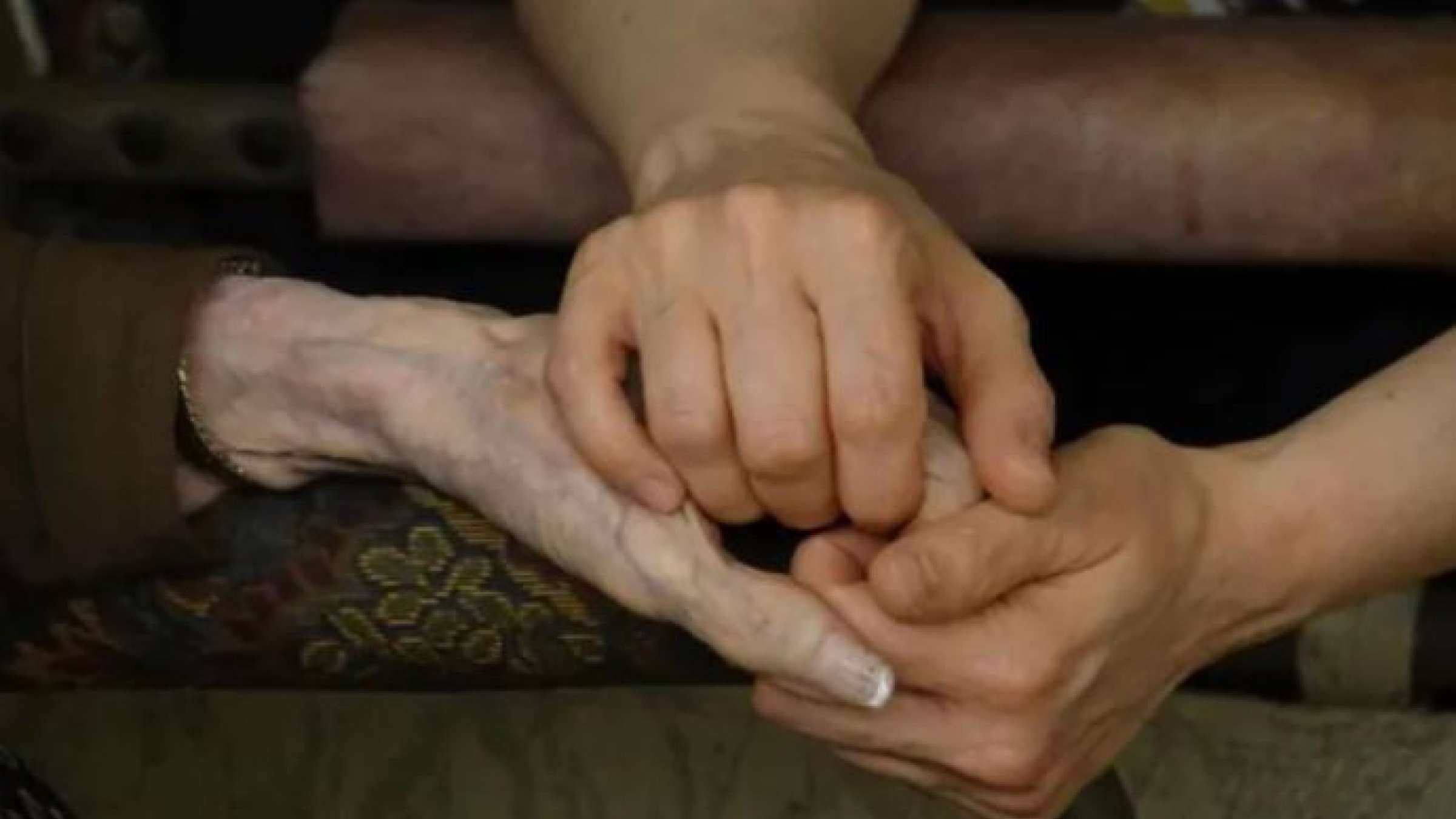 پیامد-های-اقتصادی-موج-دوم-کرونا-تنها-با-کمک-مردم-قابل-کنترل-است-برای- محافظت-از-جامعه-و-نزدیکانمان-جدی-باشیم