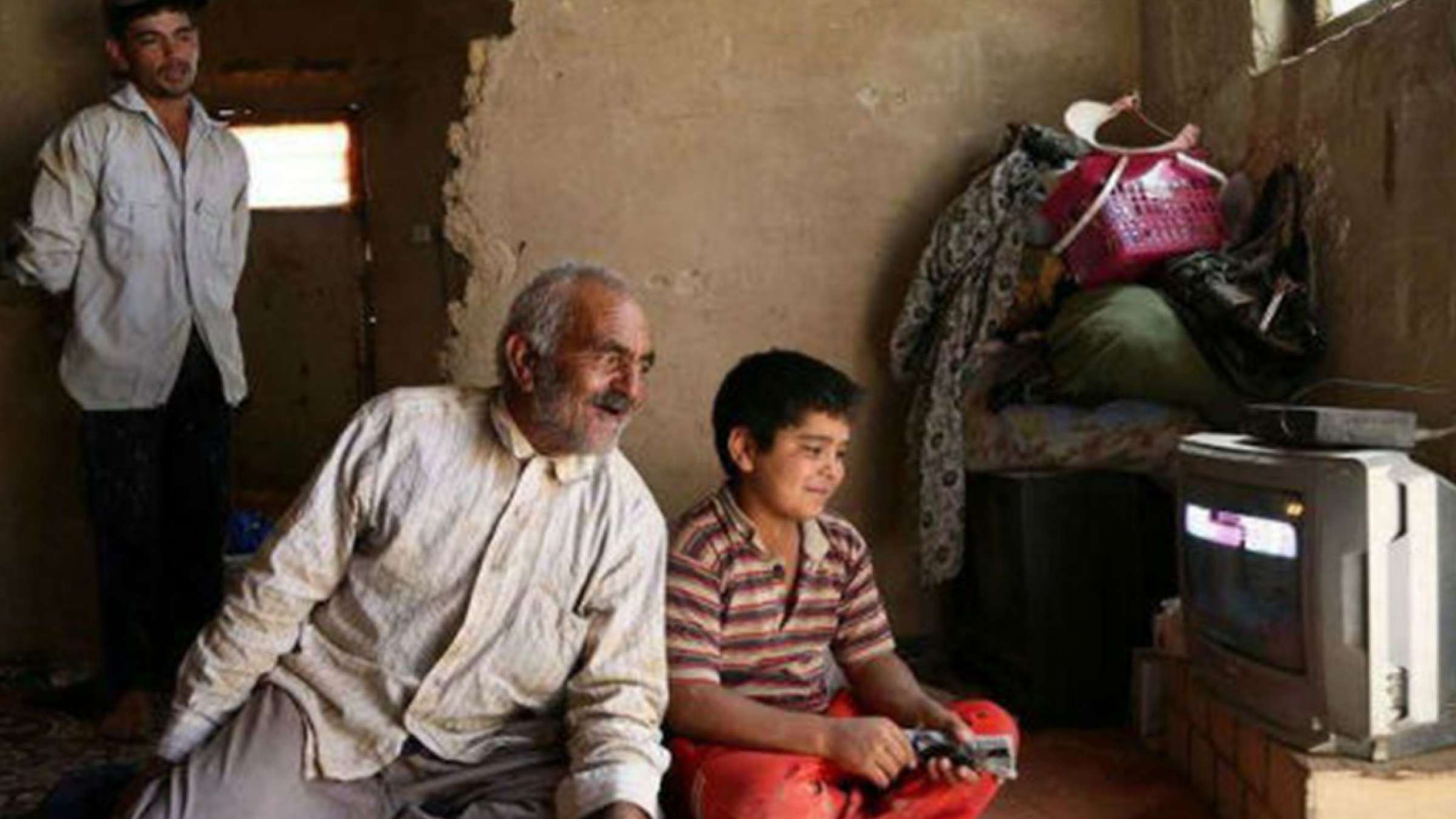 economy-arz-melal-khat-faghr economy-arz-melal-khat-faghr