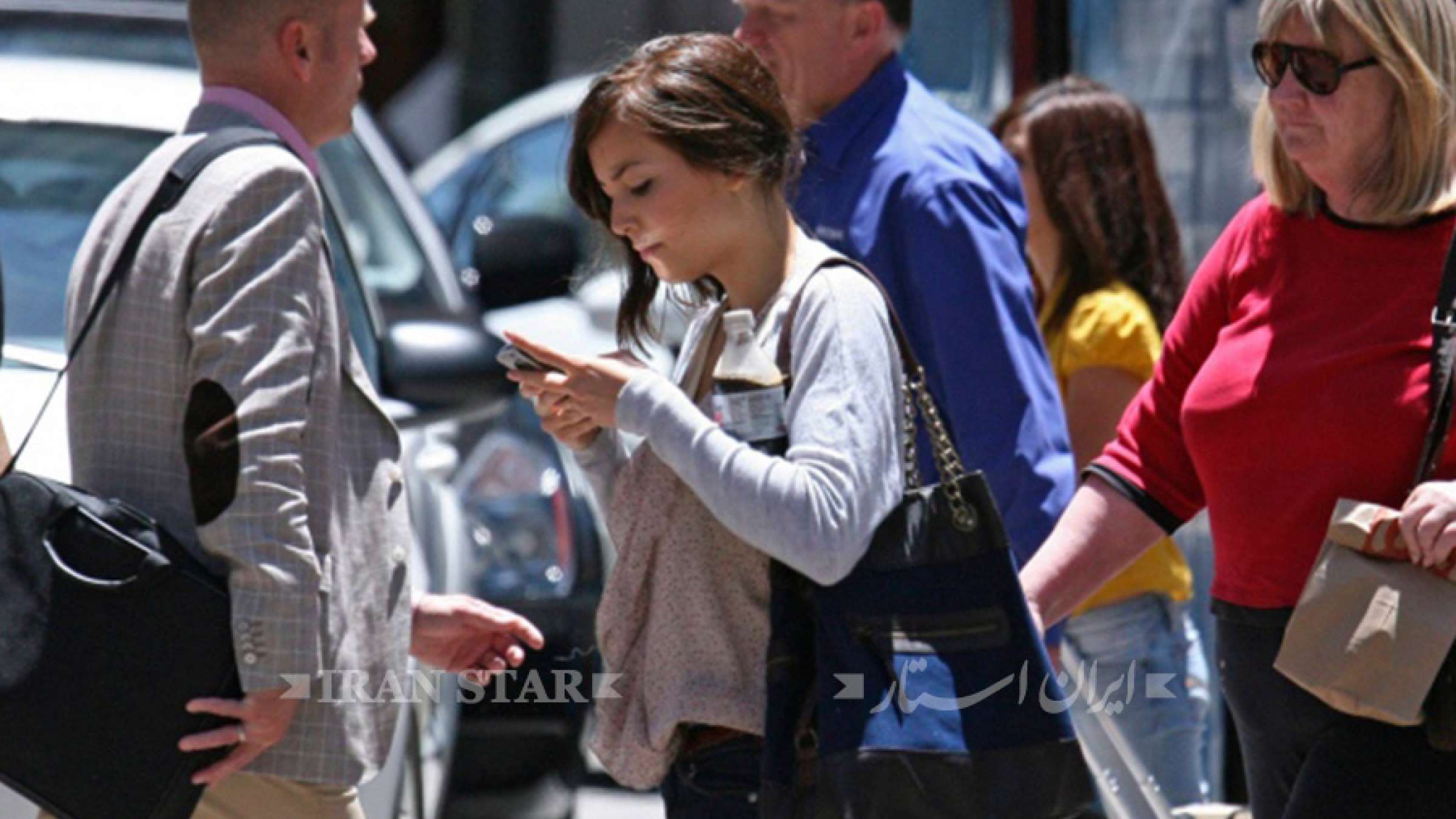 kanadaeiha-bishtar-internet--mikonanad kanadaeiha-bishtar-internet--mikonanad