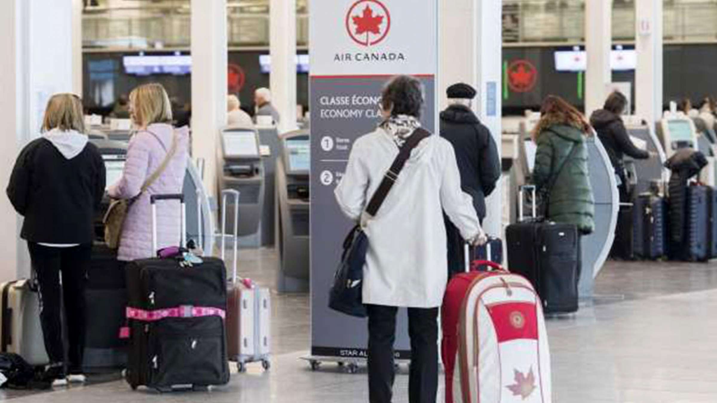 news-canada-khoroj-mosaferan