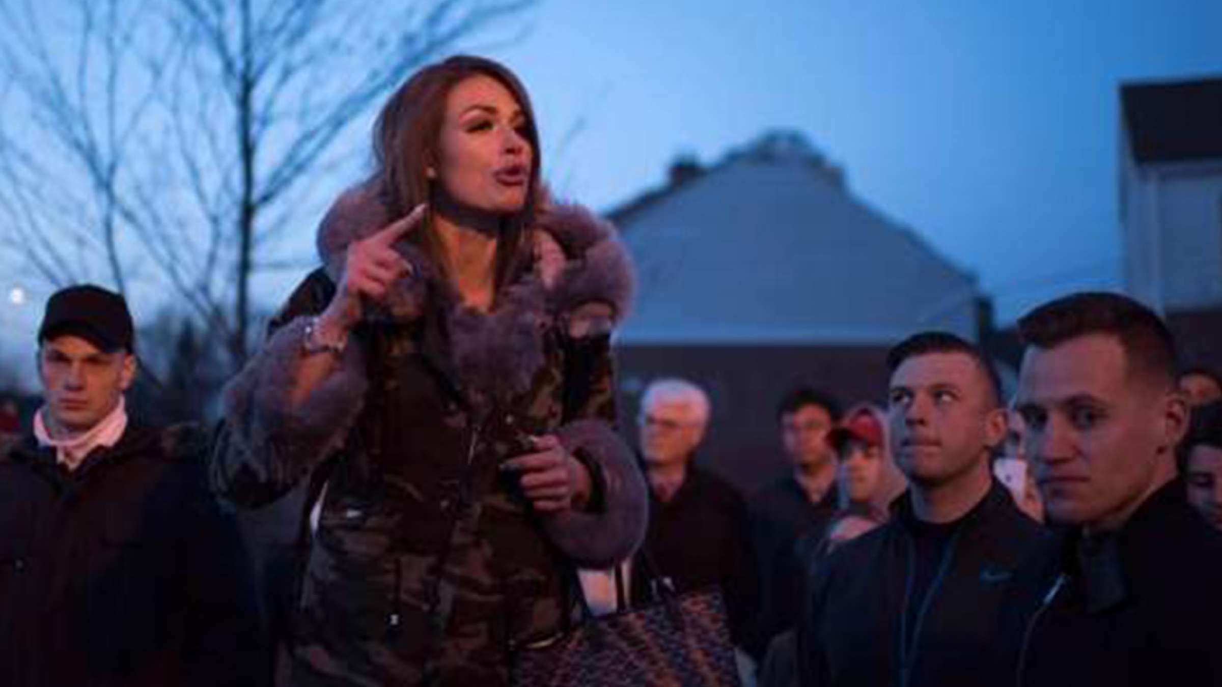 news-fasebook-goldie