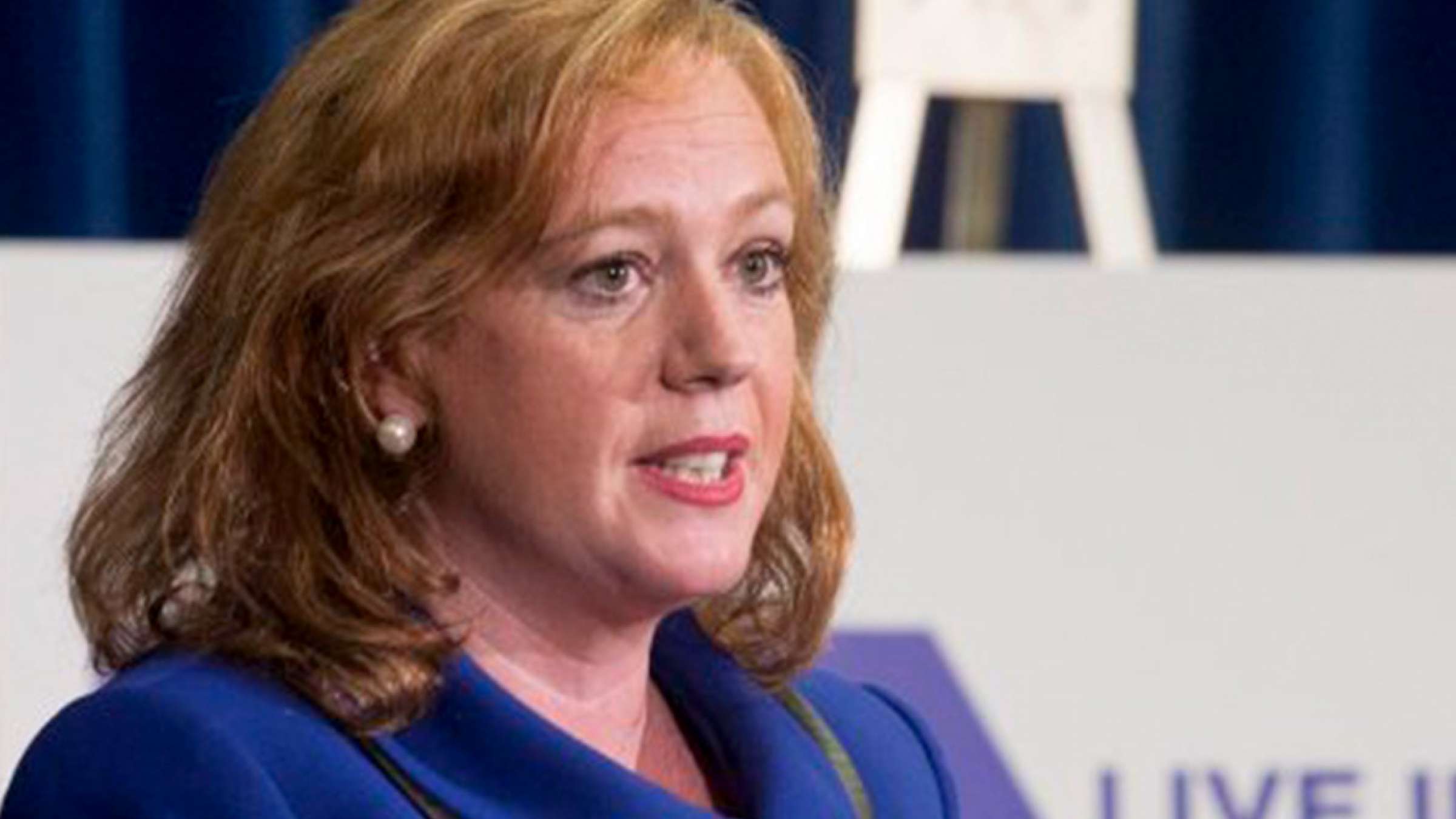 news-ford-suspends-min-life