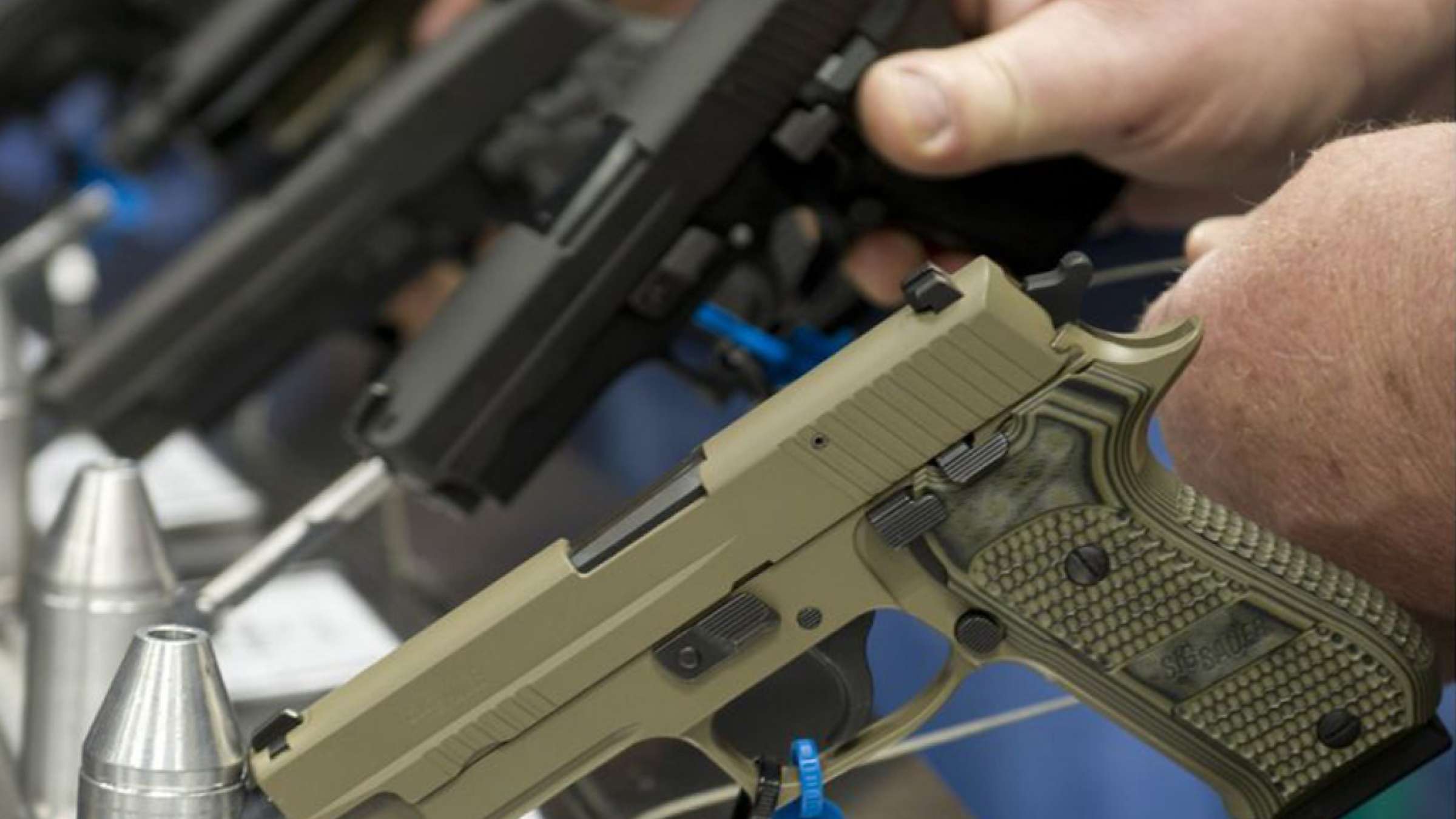 news-montreal-heat-aslaheh news-montreal-heat-aslaheh