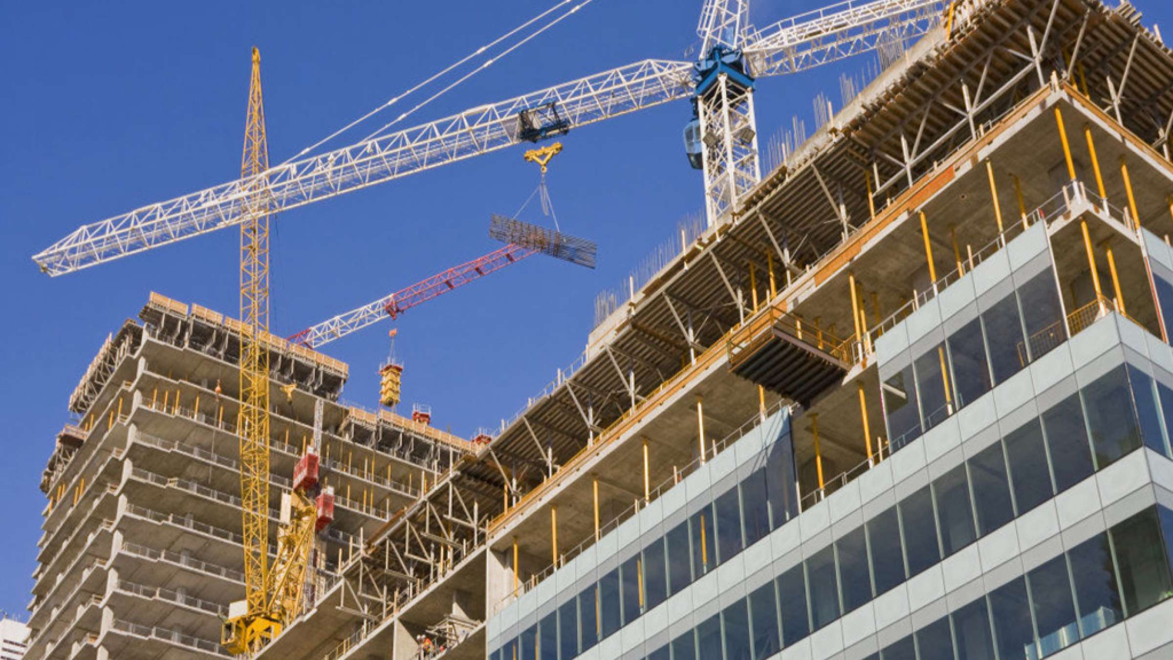 news-roshd-bazar-amlak-canada