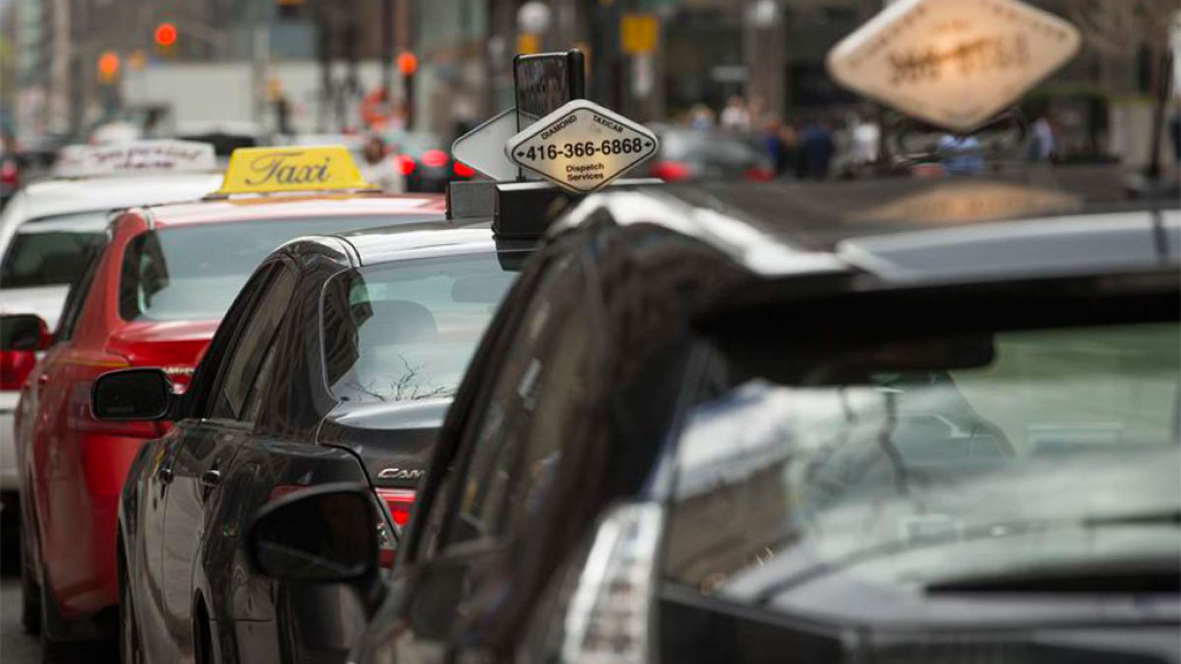 news-taxi-toronto-uber news-taxi-toronto-uber