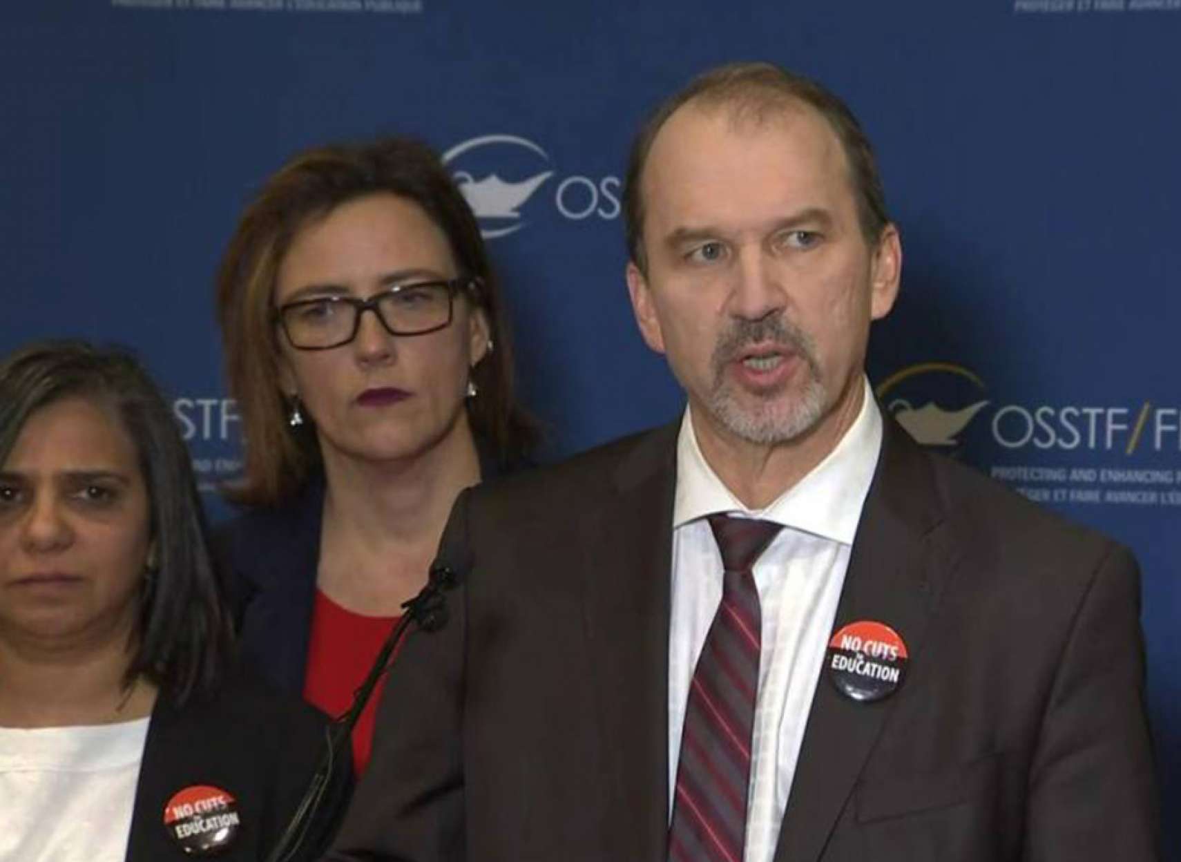 اخبار-تورنتو-دبیرستان‌های-انتاریو-11-دسامبر-هم-یکروزه-اعتصاب-کردند