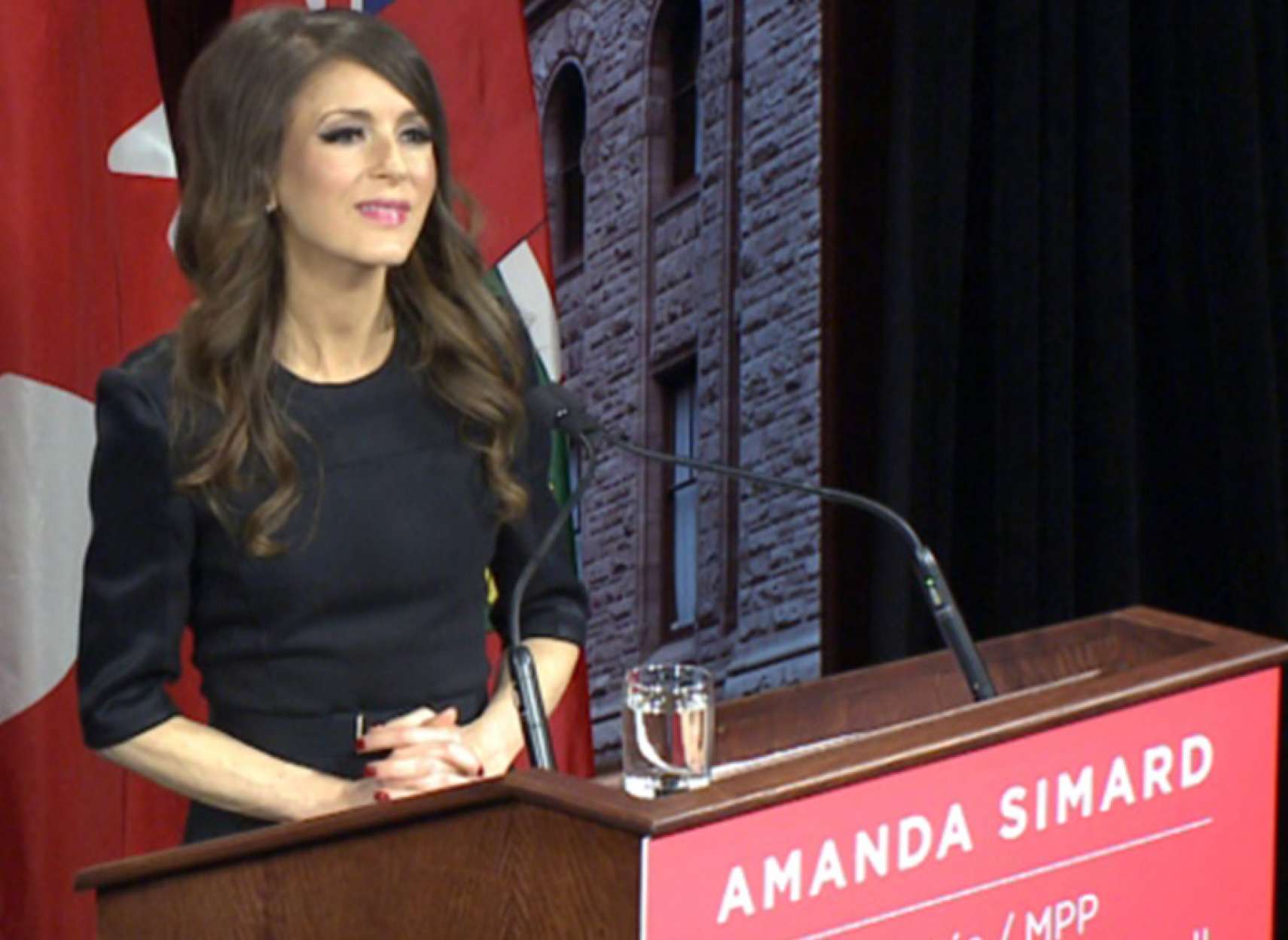 اخبار-تورنتو-نماینده-مستعفی-محافظه-کار-مجلس-انتاریو-به-لیبرال-ها-پیوست