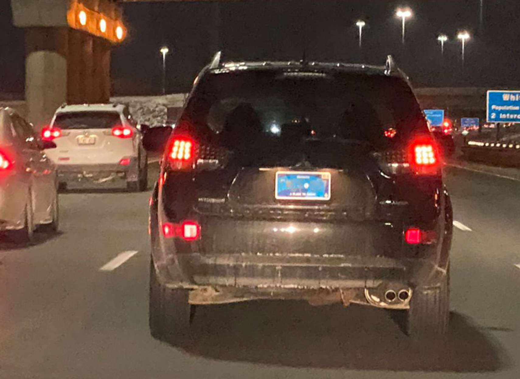 اخبار-تورنتو-پلاک-جدید-خودروهای-انتاریو-قابل-خواندن-در-شب-نیست