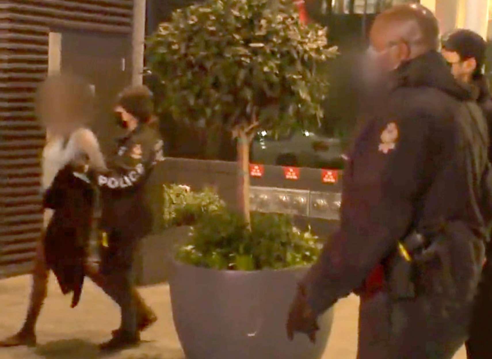 اخبار-کانادا-اتهامات-جدید-علیه-موثقی-ایرانی-ونکووری-که-در-کرونا-کلوپ-شبانه-راه-انداخته-بود