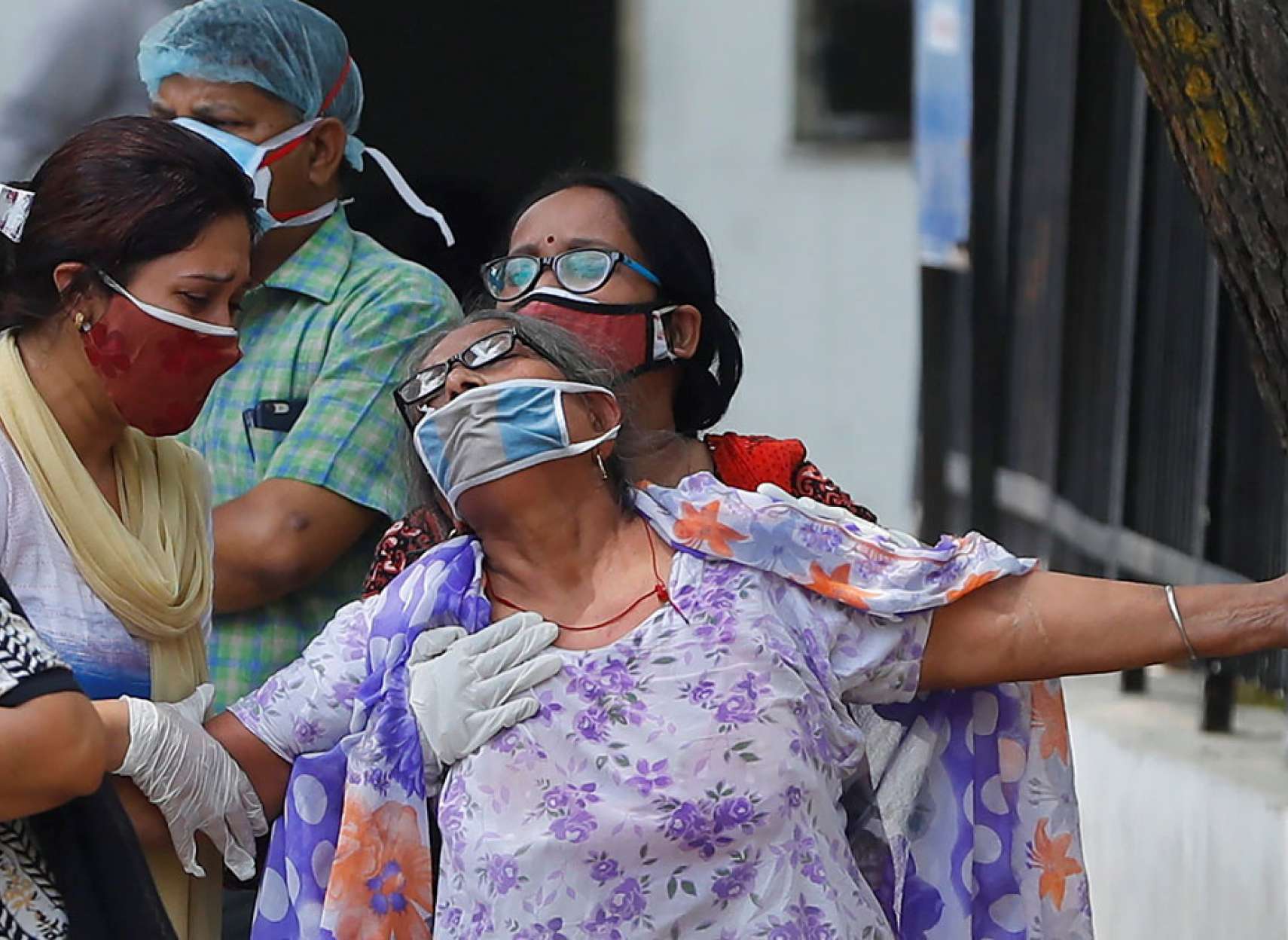 افزایش کرونای هندی که از واکسن‌ها عبور می‌کند نگرانی آفریده است