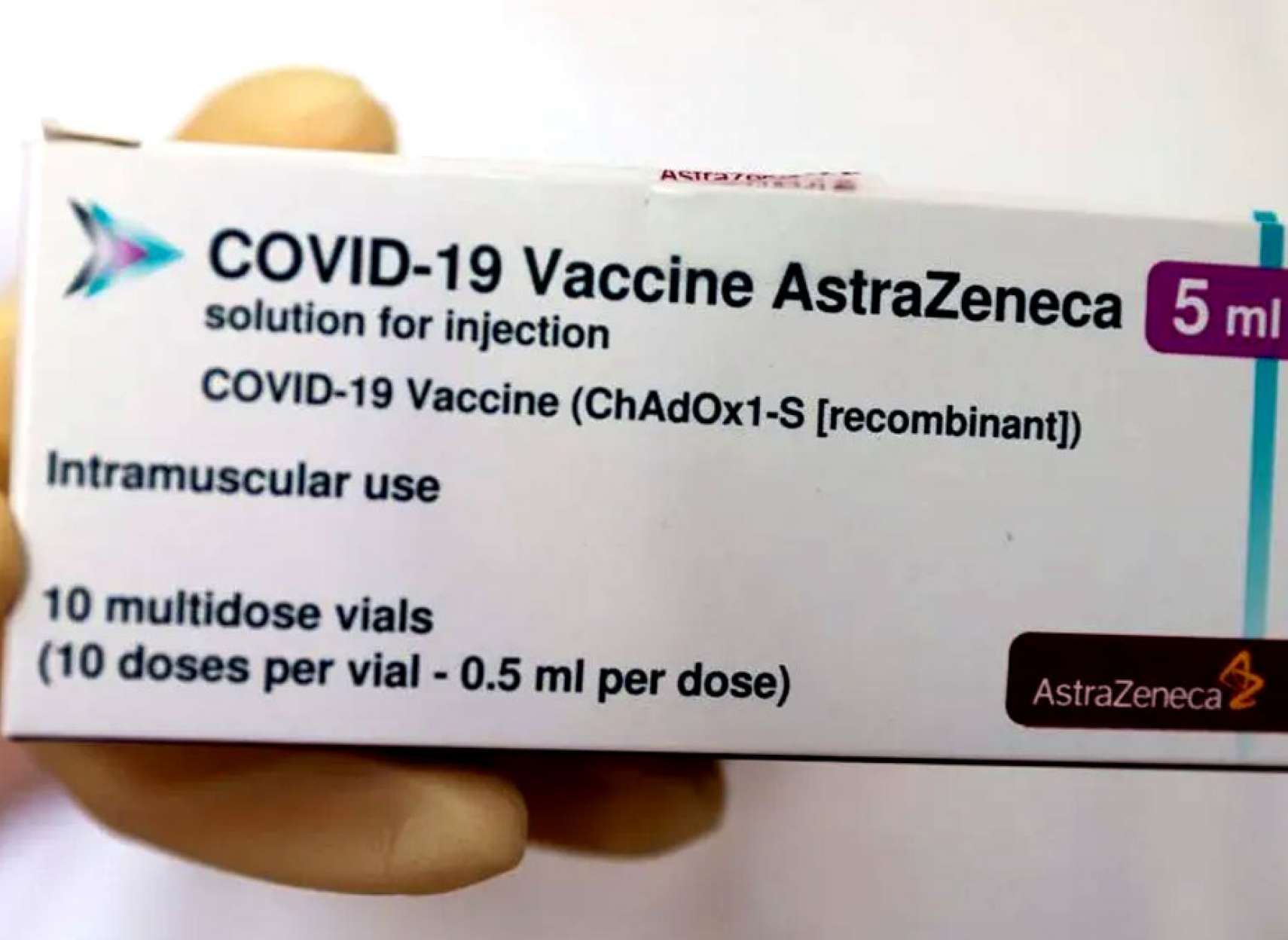 اخبار-کانادا-تاریخ-انقضاء-آسترازنکا-یک-ماه-بالا-تمدید-ممنوعیت-سفر-بین-استانی-انتاریو-انتظار-بازگشایی-مدارس-