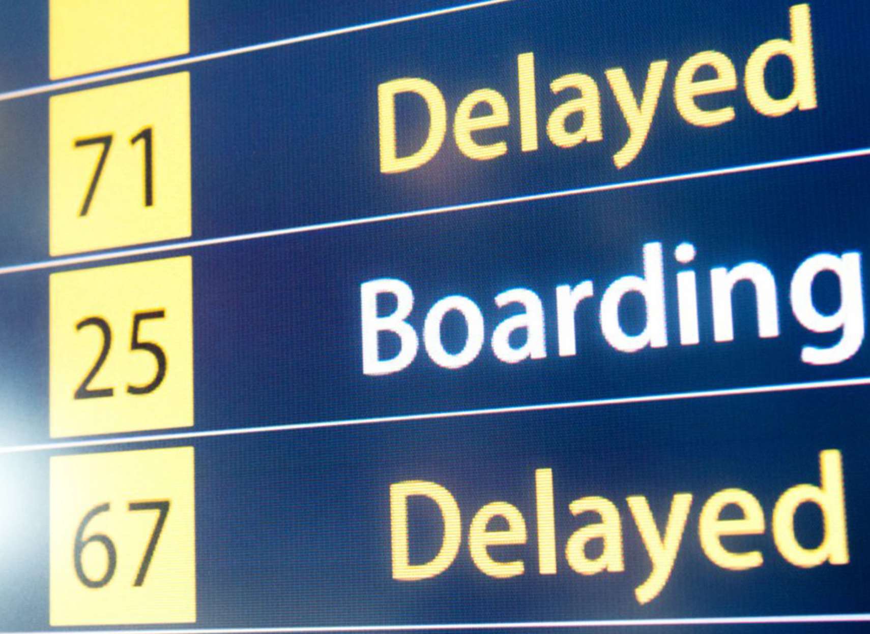 اخبار-کانادا-خطوط-هوایی-کانادا-جزو-بدترین‌ها-در-تاخیر-شدند