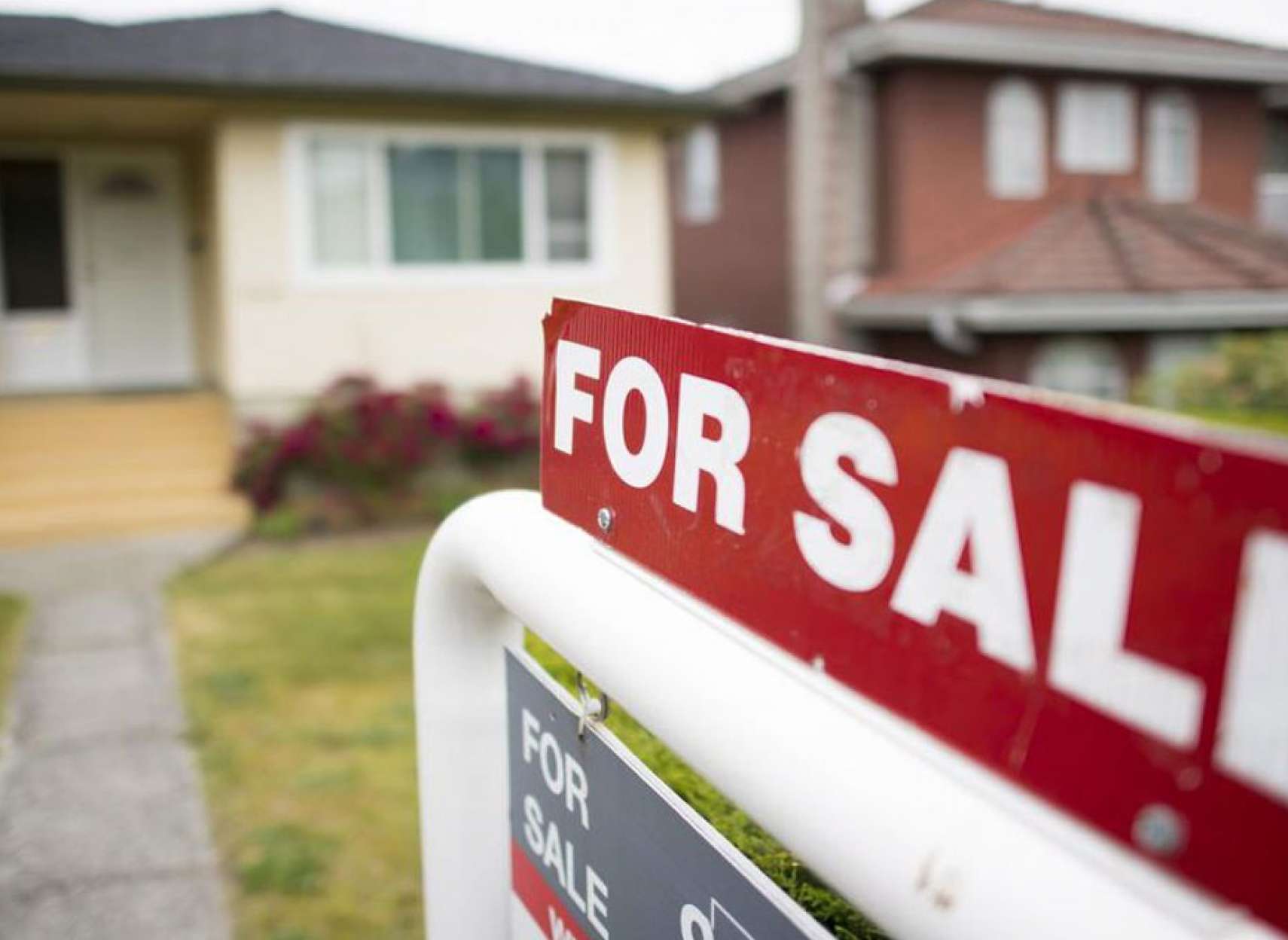 اخبار-کانادا-رکوردشکنی-فروش-و-افزایش-قیمت-مسکن-در-دسامبر-۲۰۲۰-ناامیدهای-بازار-کار