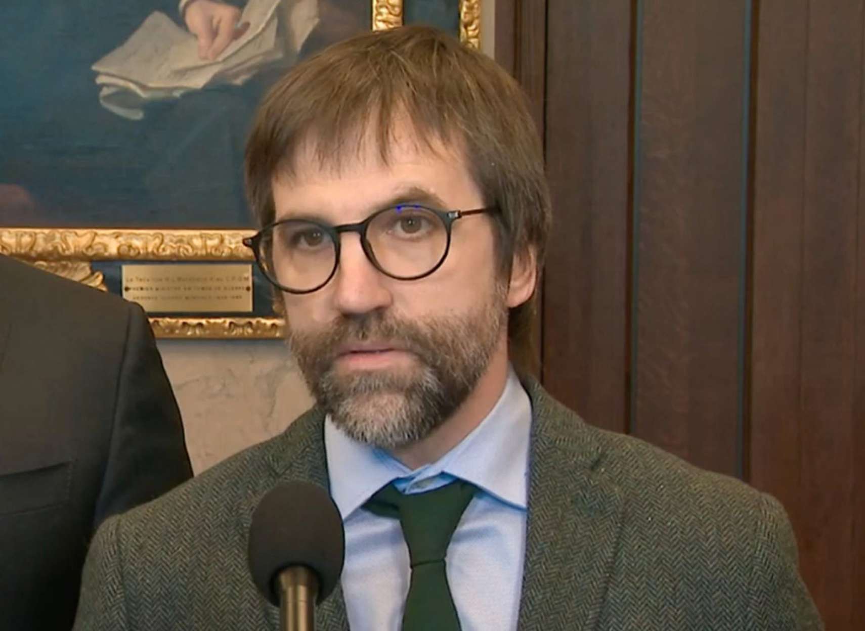 اخبار-کانادا-قوانین-رسانه-های-کانادا-عوض-می-شوند