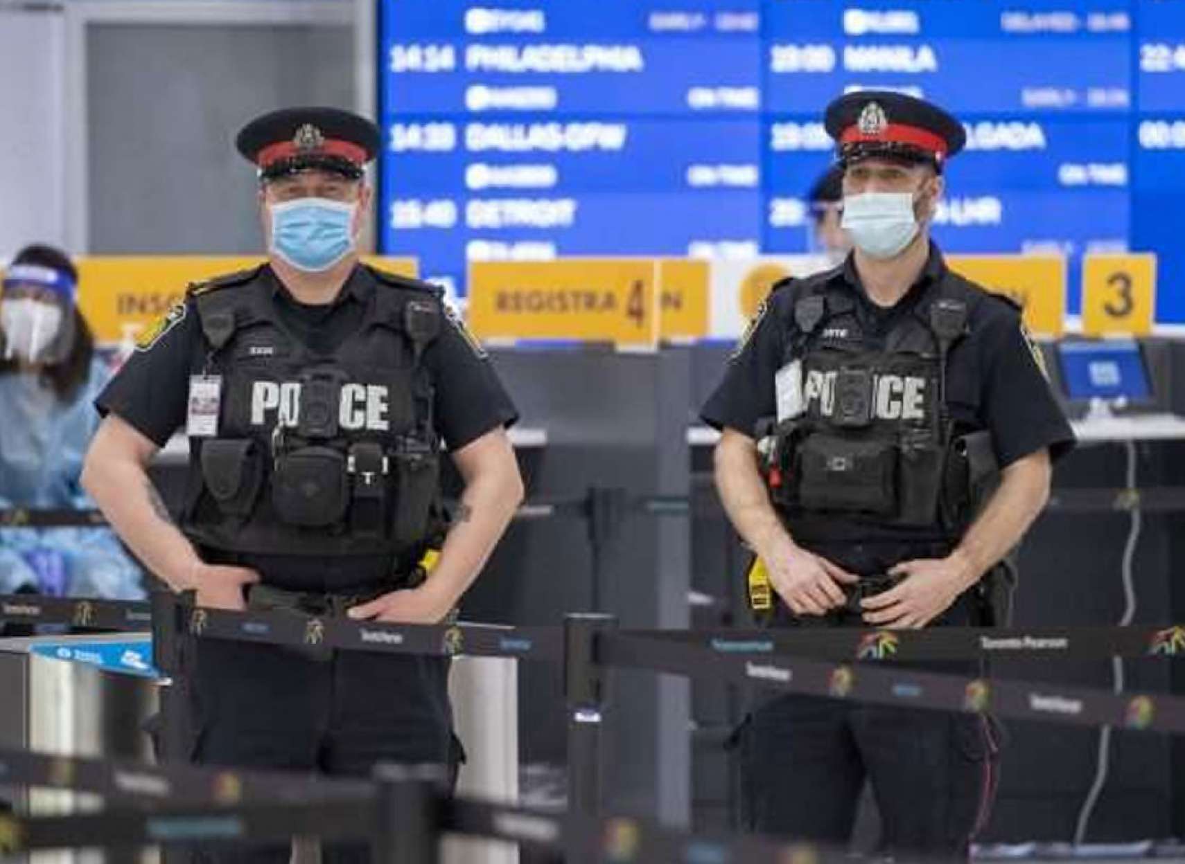 اخبار-کانادا-هتل-و-قرنطینه-اجباری-ورود-به-کانادا-از-۲۲-فوریه-دستگیری-جاعل-تست-کرونای-منفی-در-فرودگاه