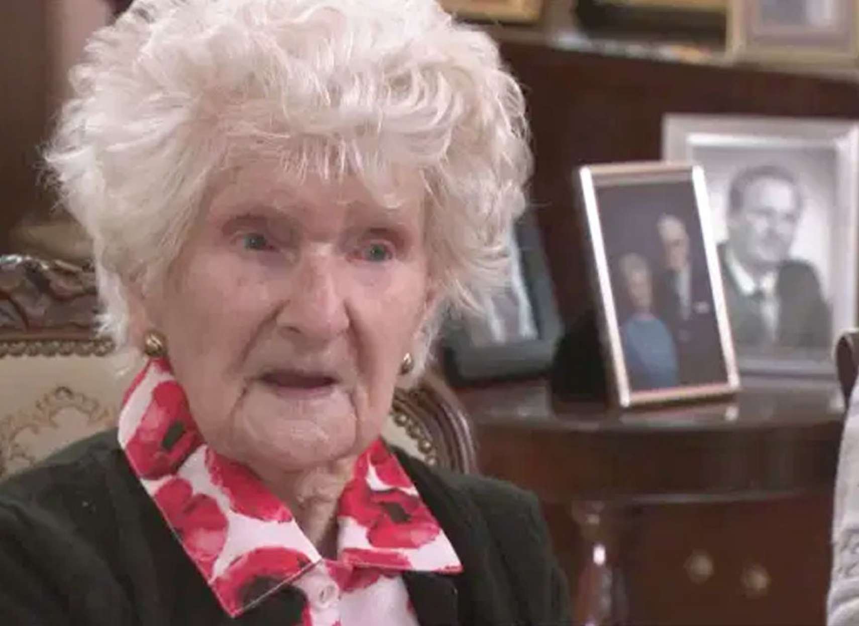 اخبار-کانادا-کودک-۱۱-ماهه-گروگان-گرفته-آزاد-شد-پیرترین-کانادایی-با-۱۱۴-سال-سن-درگذشت