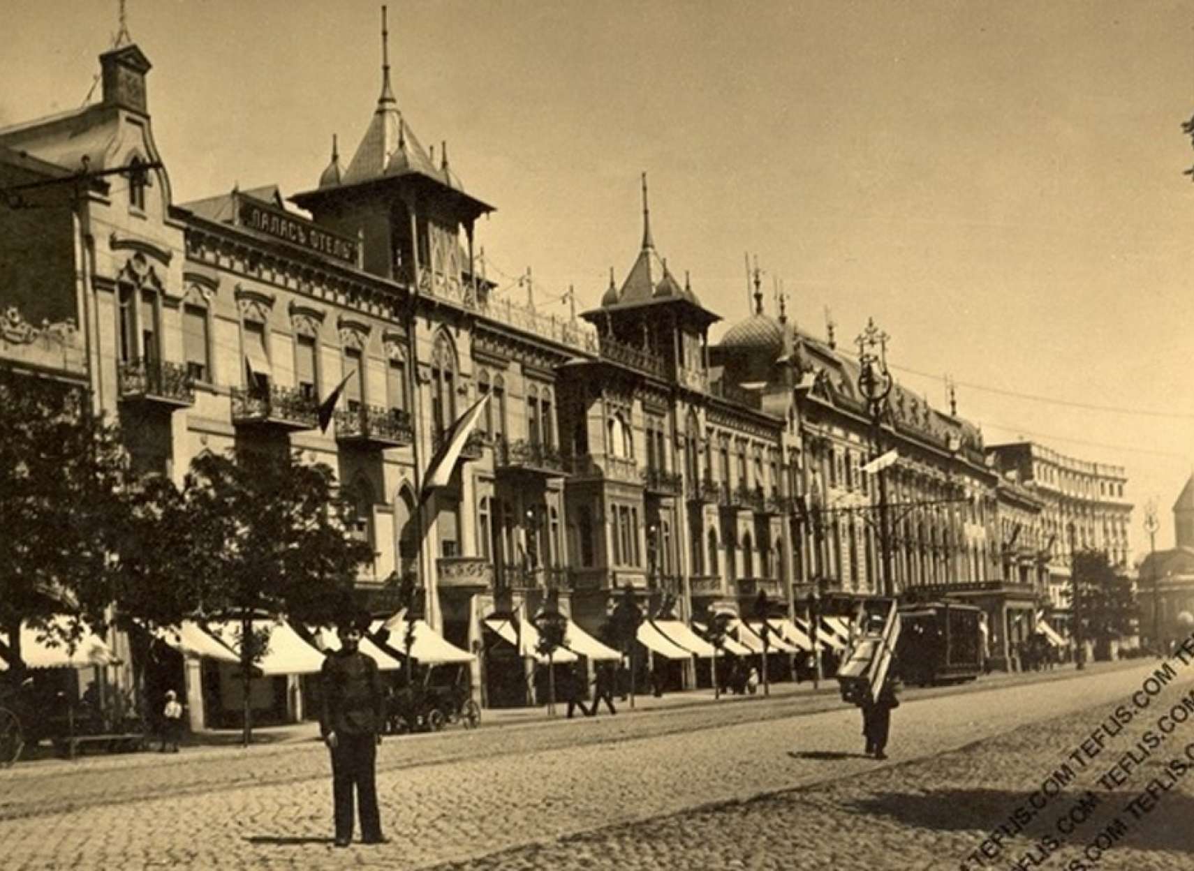 اختری-تاریخ-ولادیمیر-ساریونویچ‌