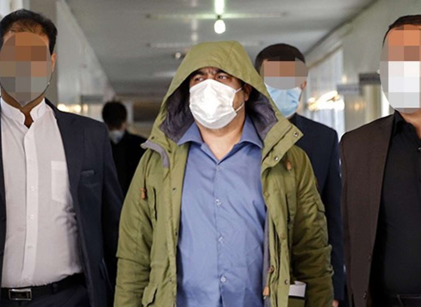 اعدام-غافلگیرانه-روح-الله-زم-پدر-روح-الله-زم-پسرم-را-با-وعده-مبادله-فریب-دادند