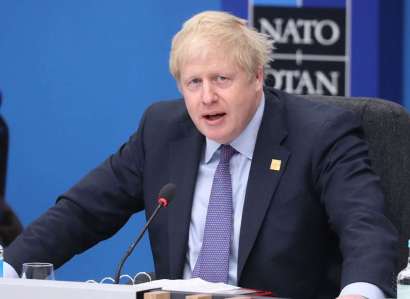 اقتصاد-تنباکویی-جانسون-اعتراض‌ها-در-ایران-ناشی-از-نارضایتی-گسترده-از-جمهوری-اسلامی-است