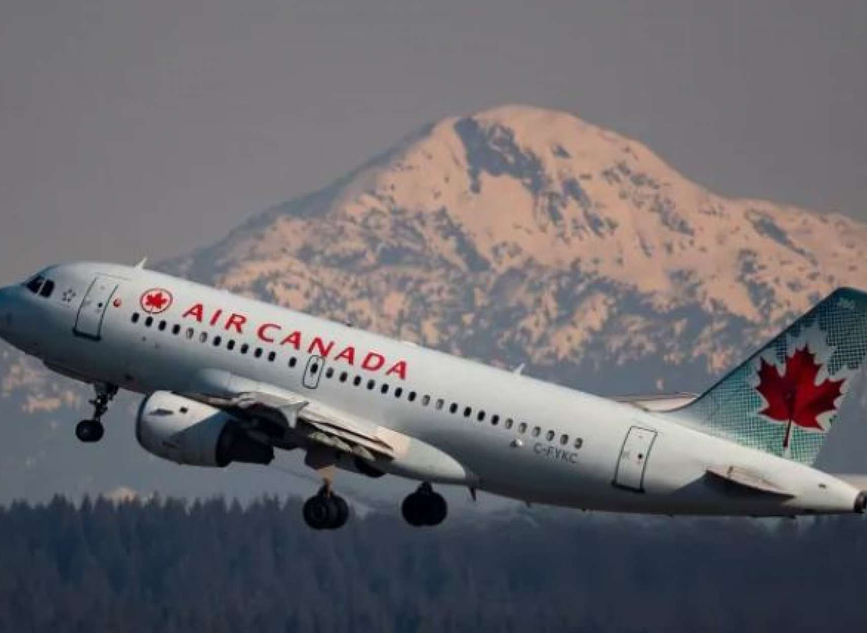 دریافت-‌های-سوال-برانگیز-سنگین-ایرکانادا-و-شرکت‌-های-هواپیمایی-از-کمک‌-های-دولتی-ترفند- شرکت‌-های-هواپیمایی-برای-دریافت-کمک-مالیات-دهندگان-و-توضیحات-دولت-فدرال