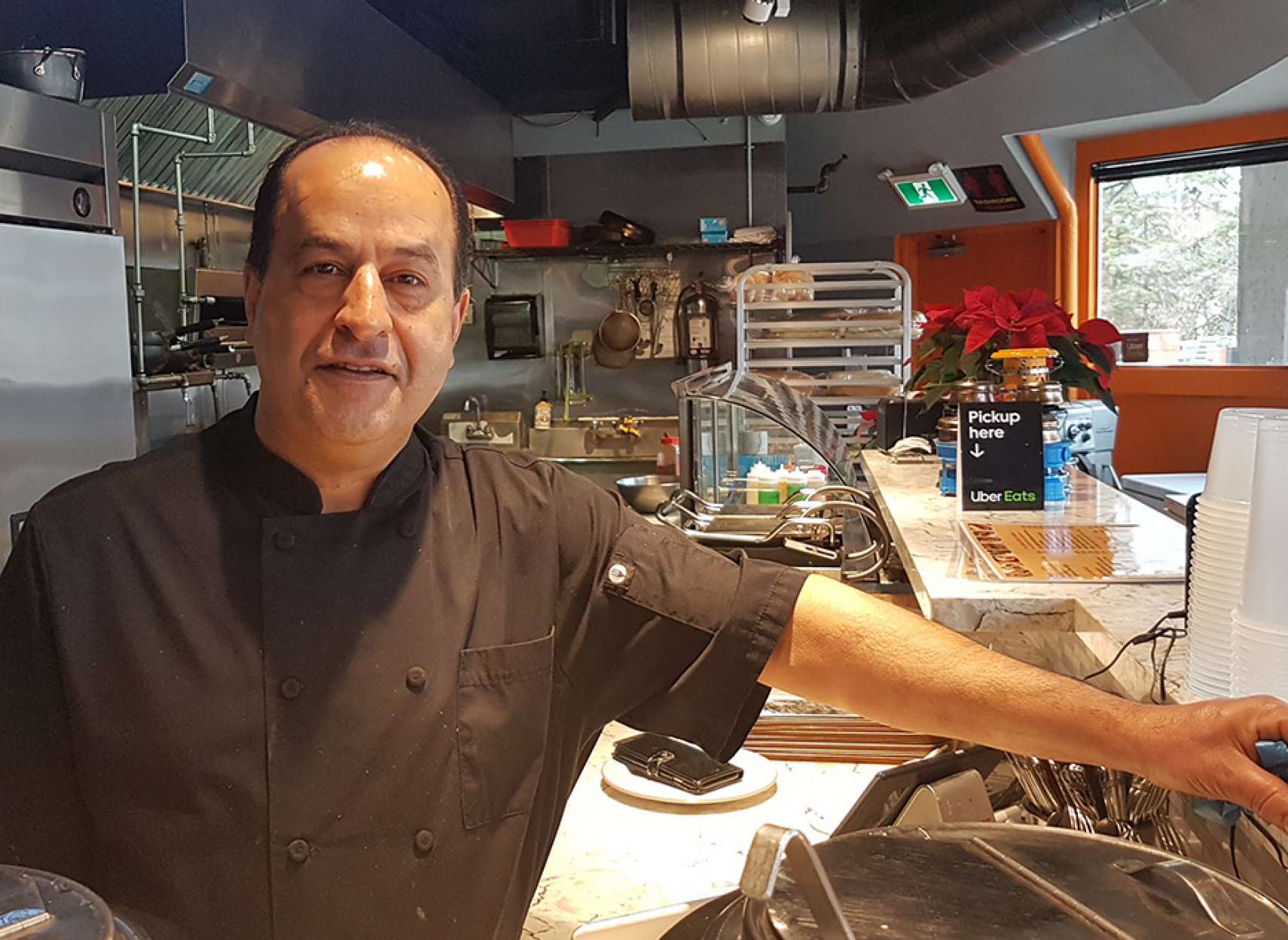 با-شما-مصاحبه-این-ایرانی-شهر-همیلتون-را-به-هم-ریخت