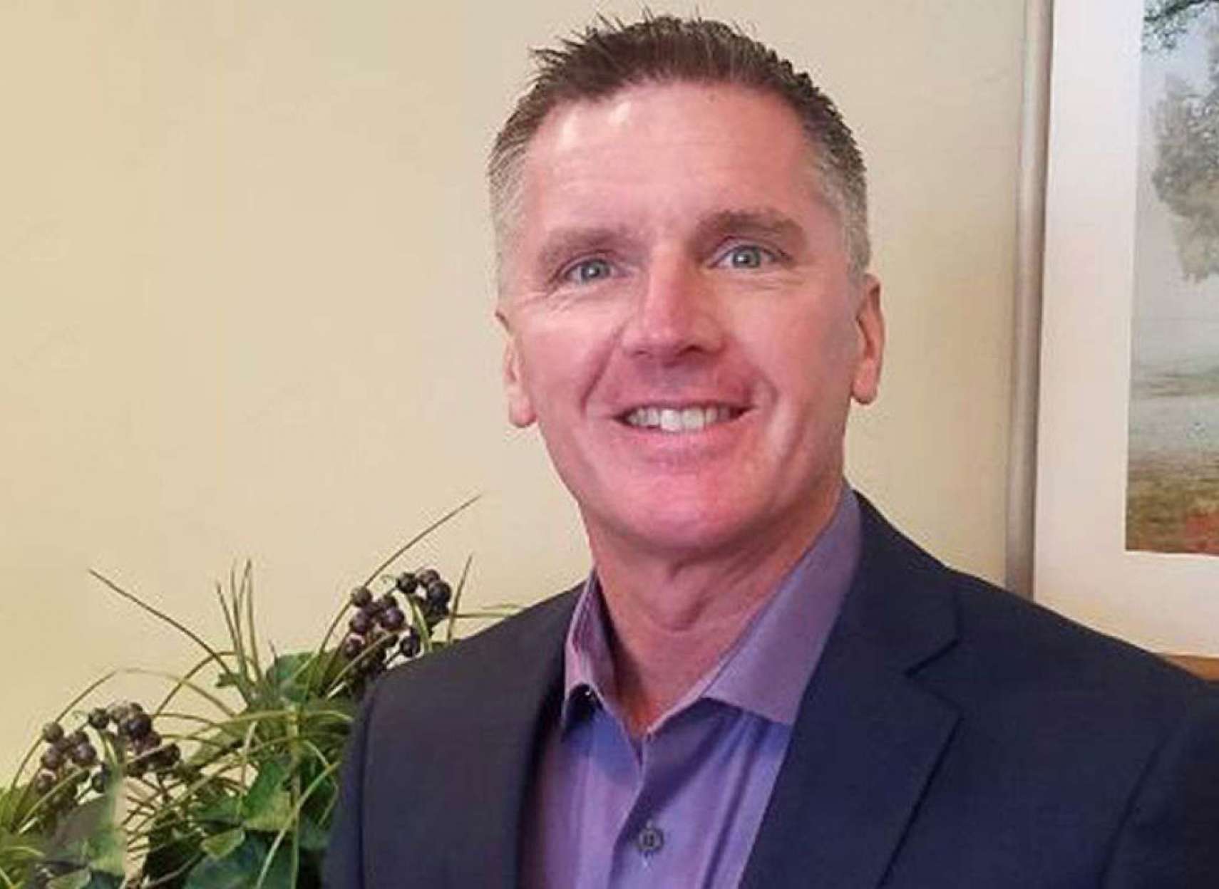 خبر-آمریکا-این-دندانپزشک-به-خاطر-شکستن-عمدی-دندان-بیماران-پول-سازی-دستگیر-محکوم